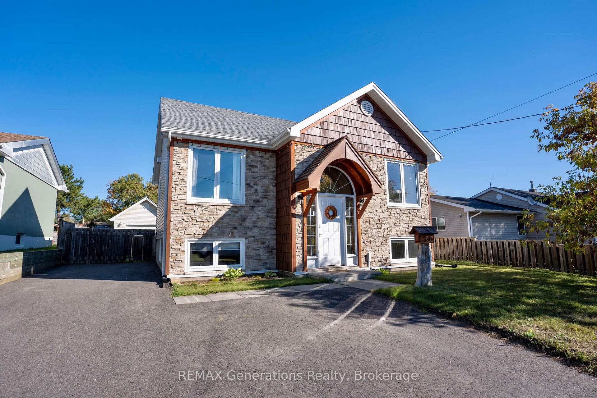 Photo 1 of 330 Montclair Street, Thunder Bay, Current River — HOMEH