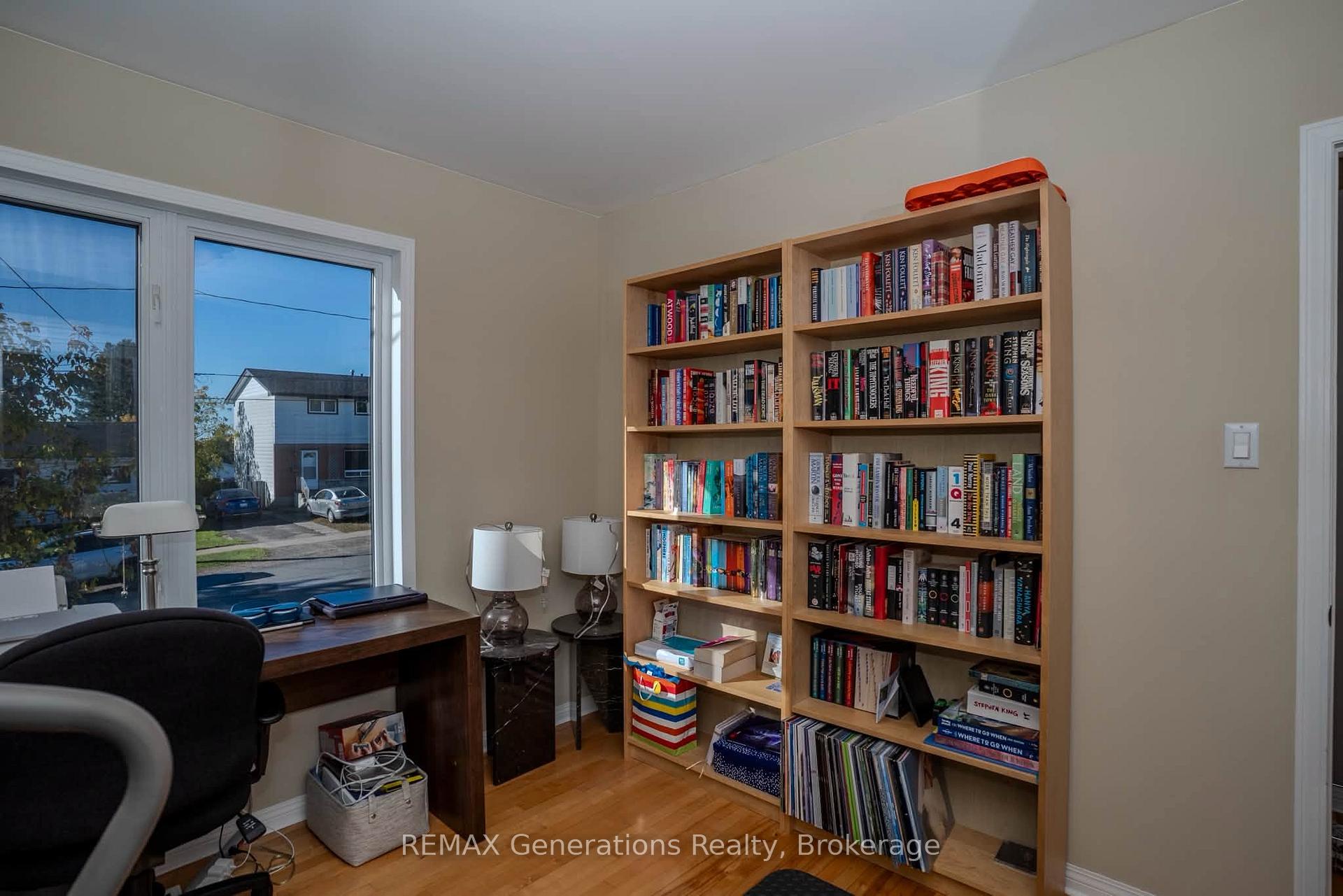 Photo 12 of 330 Montclair Street, Thunder Bay, Current River — HOMEH