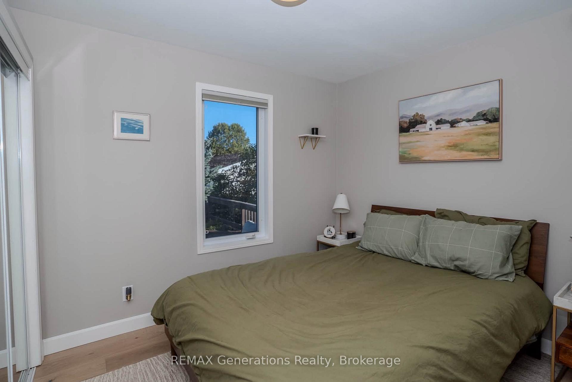 Photo 14 of 330 Montclair Street, Thunder Bay, Current River — HOMEH