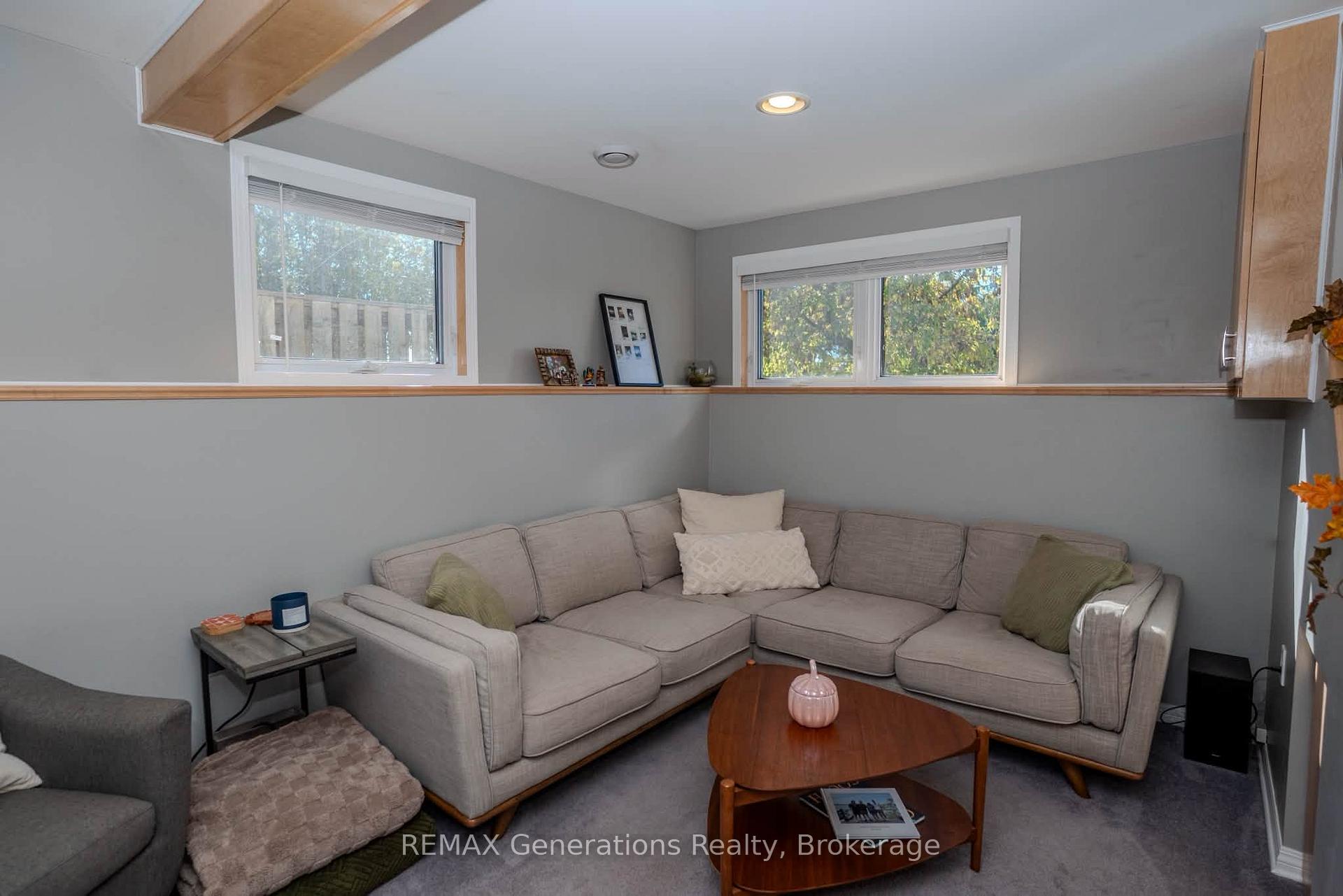Photo 21 of 330 Montclair Street, Thunder Bay, Current River — HOMEH