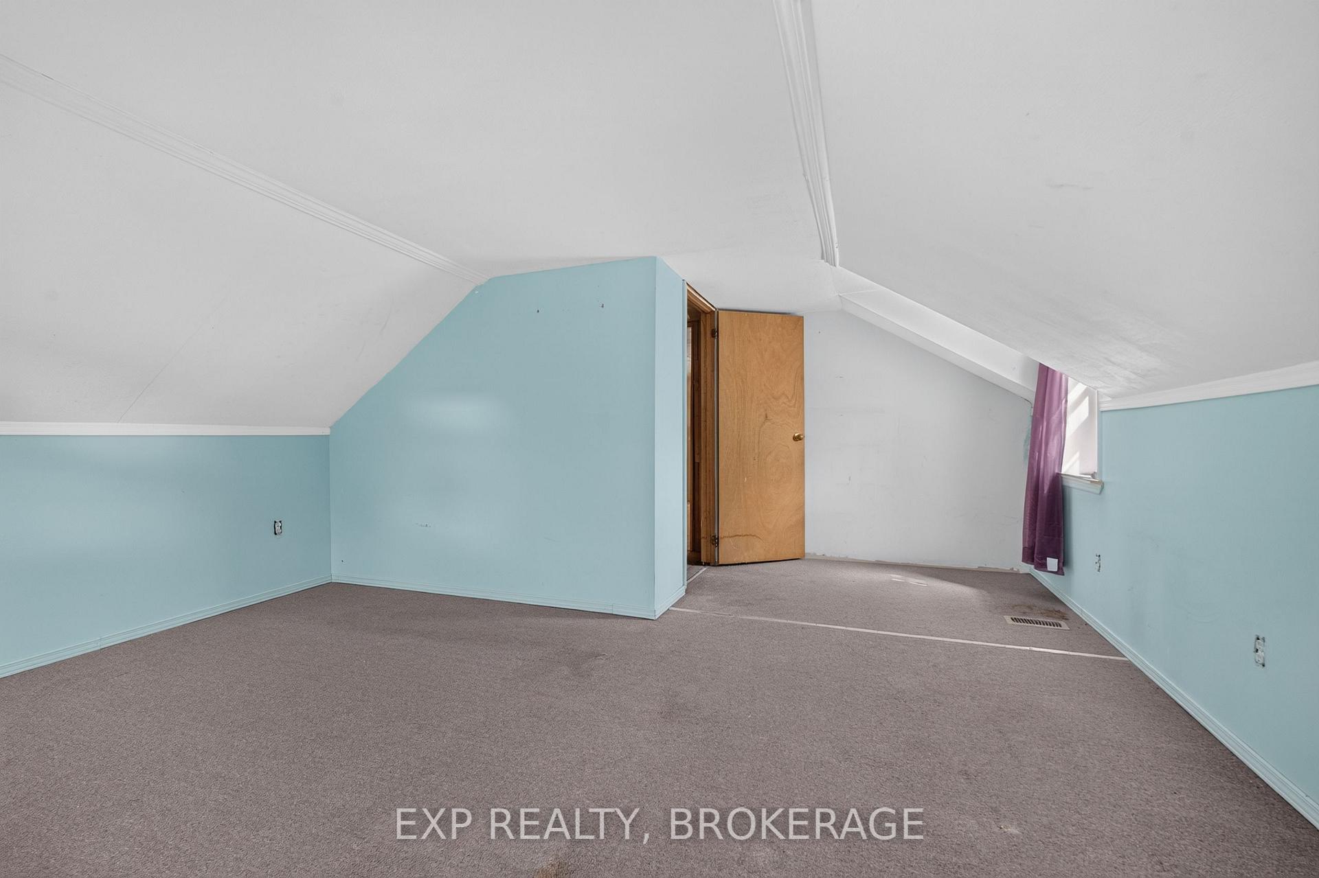 Photo 26 of 1654 County 10 Road, Prince Edward County, Athol Ward — HOMEH