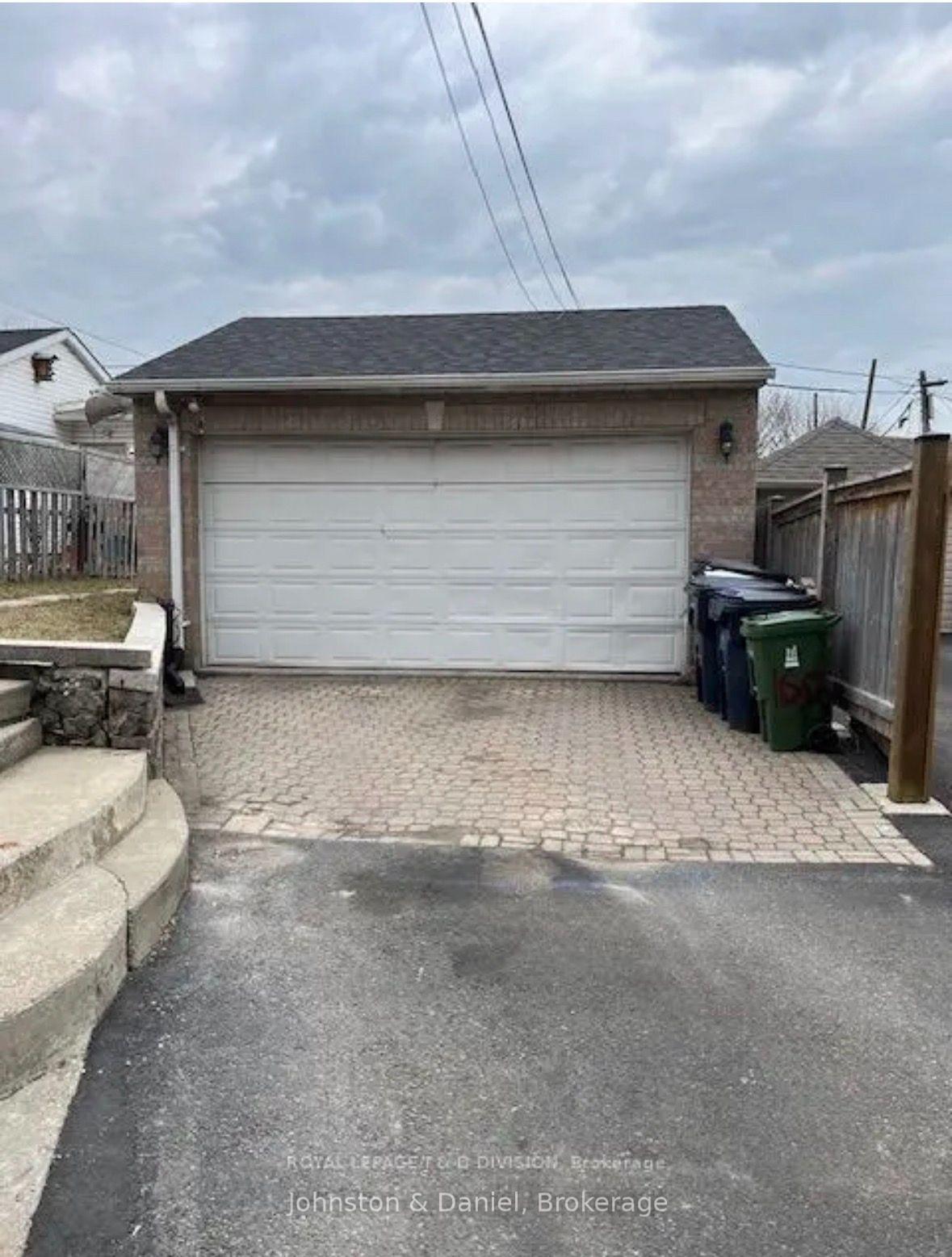 Photo 19 of Unit Lower, 169 Chambers Avenue, Toronto, Keelesdale-Eglinton West — HOMEH