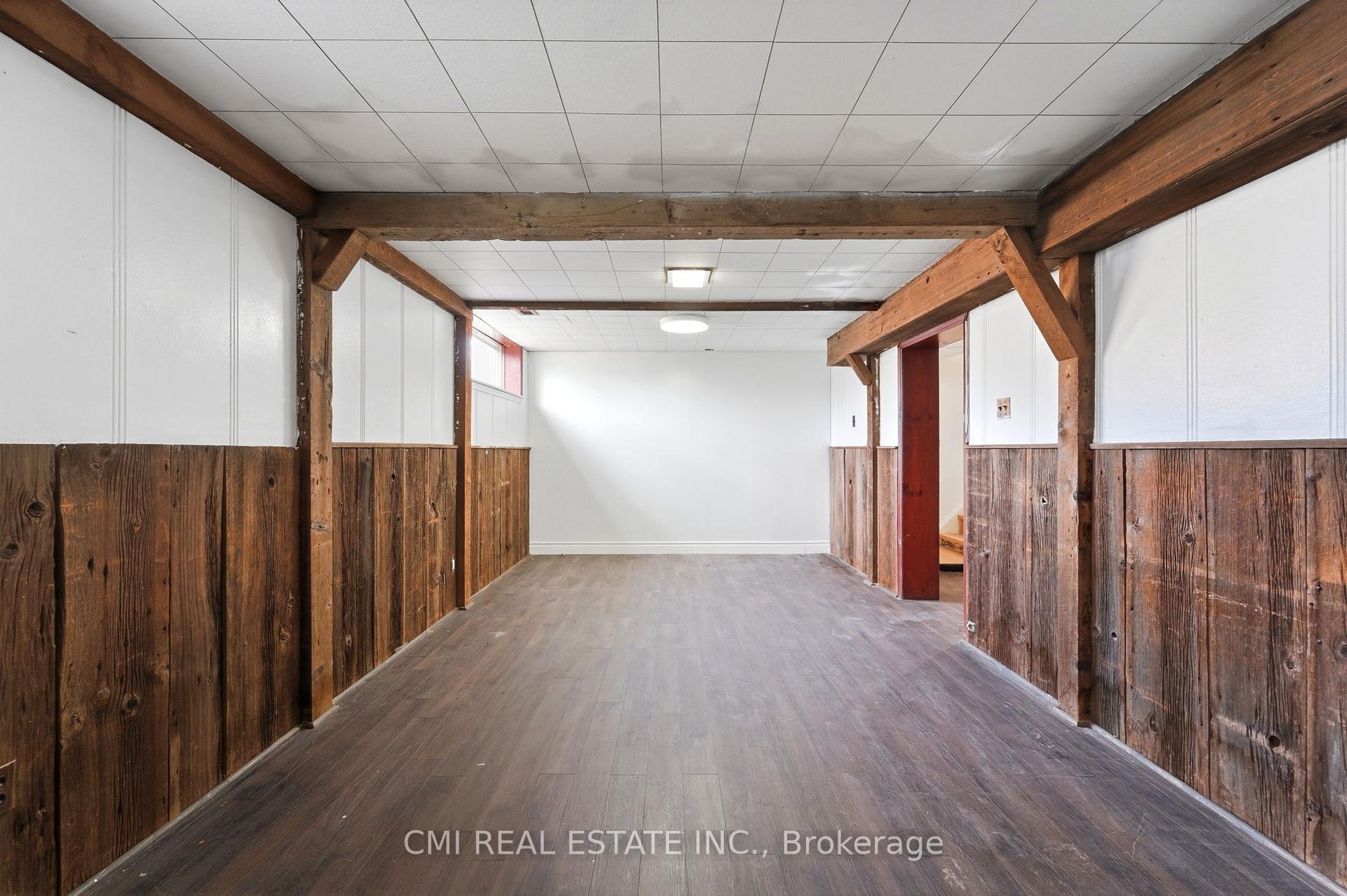Photo 30 of 39 Earlton Road, Scarborough, Tam O'Shanter-Sullivan — HOMEH