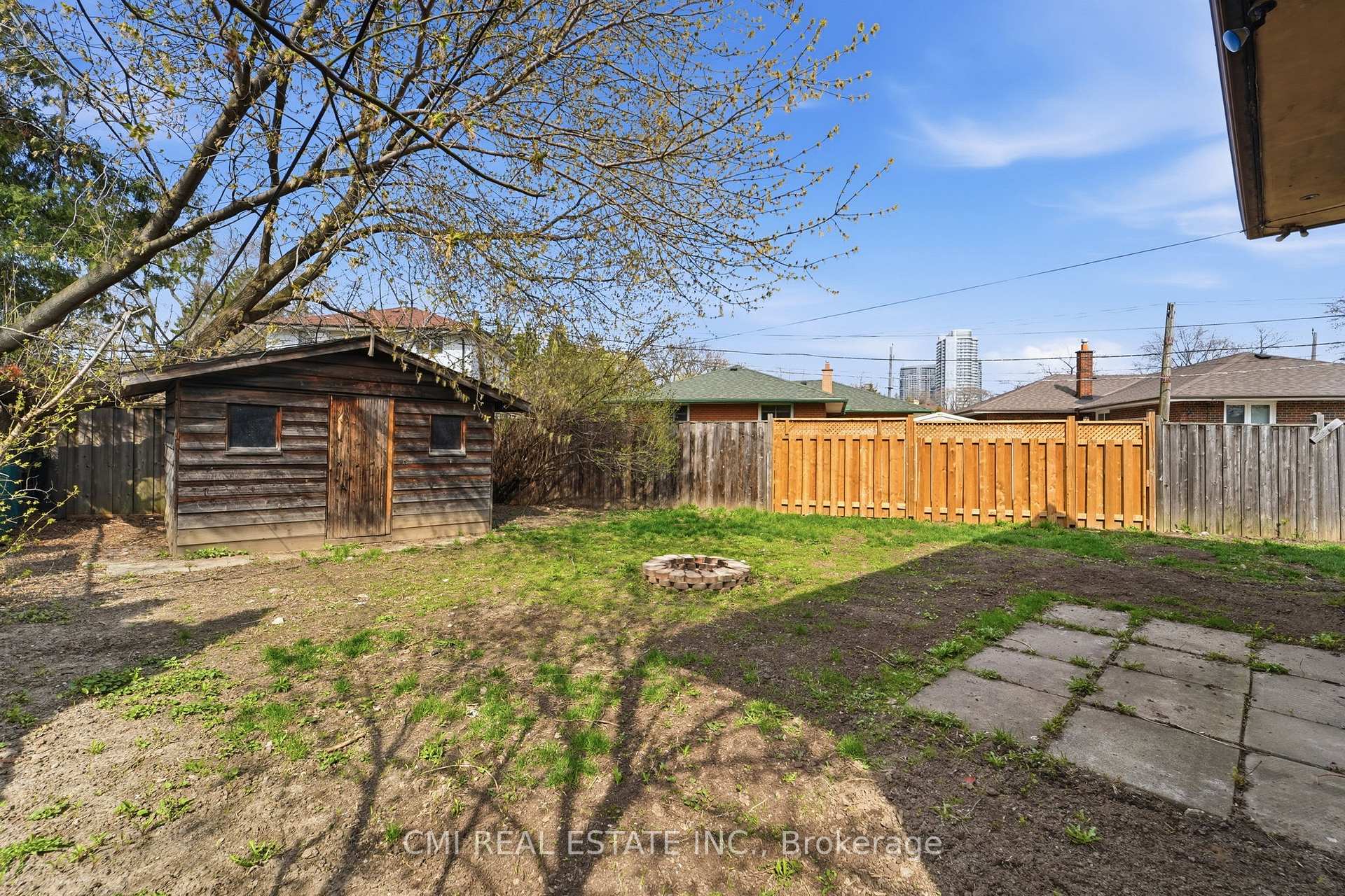 Photo 39 of 39 Earlton Road, Scarborough, Tam O'Shanter-Sullivan — HOMEH