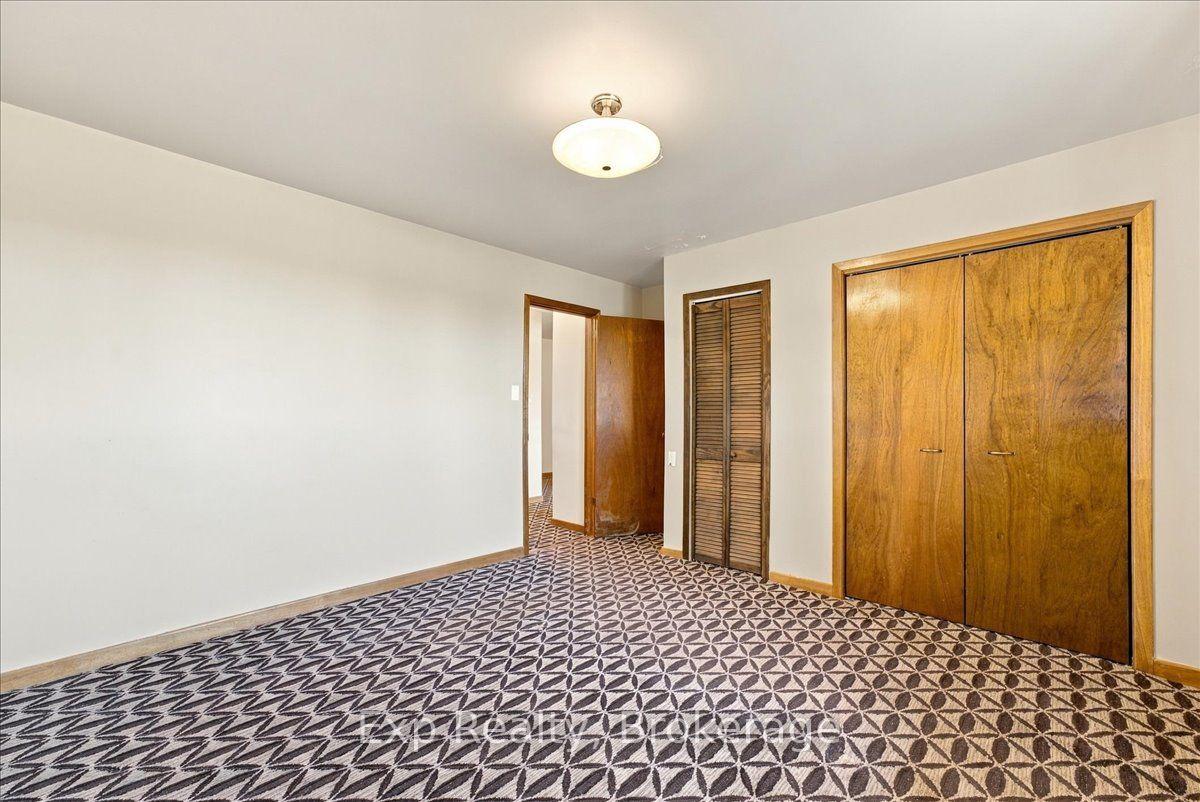 Photo 20 of 863 Wedgewood Court, Peterborough, Monaghan Ward 2 — HOMEH