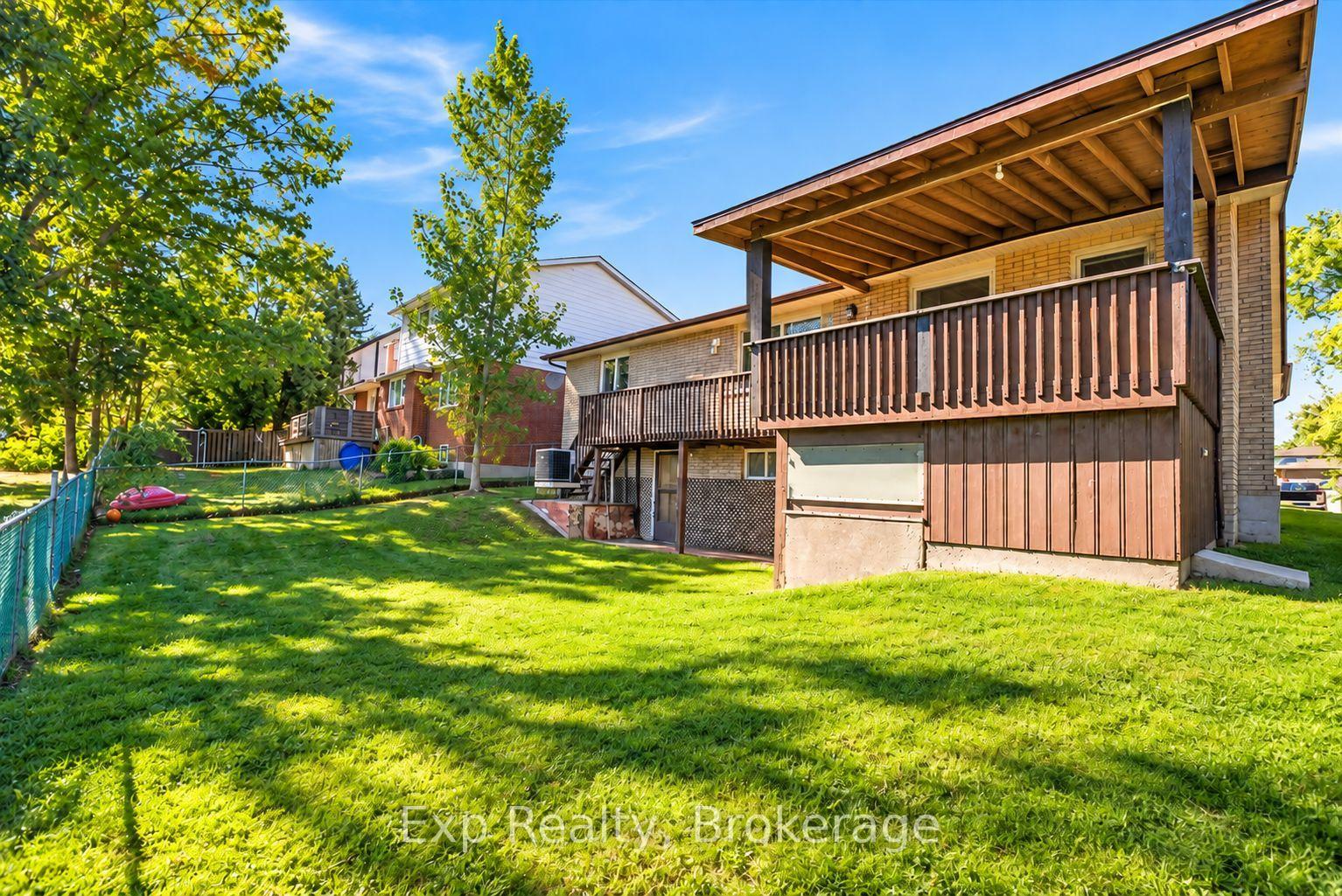 Photo 35 of 863 Wedgewood Court, Peterborough, Monaghan Ward 2 — HOMEH