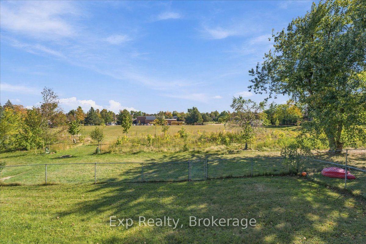 Photo 39 of 863 Wedgewood Court, Peterborough, Monaghan Ward 2 — HOMEH