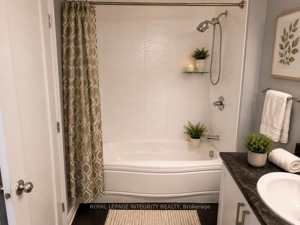Photo 9 of 512 Petrichor Crescent, Ottawa, Avalon West — HOMEH