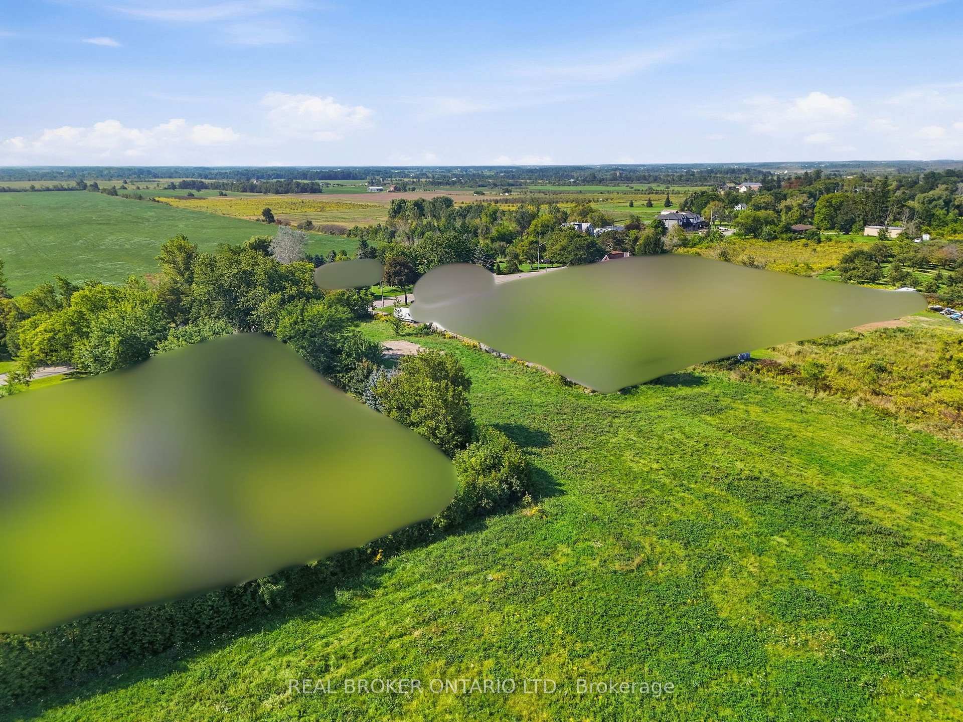 Photo 5 of 636 Ridge Road W, Grimsby, Grimsby Escarpment — HOMEH