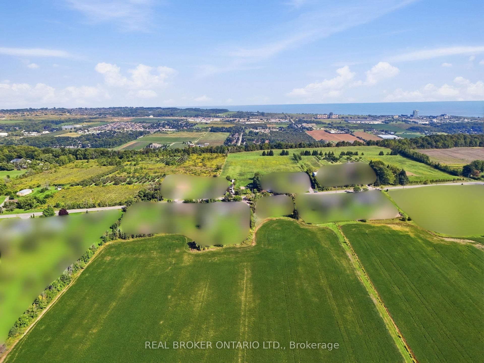 Photo 7 of 636 Ridge Road W, Grimsby, Grimsby Escarpment — HOMEH