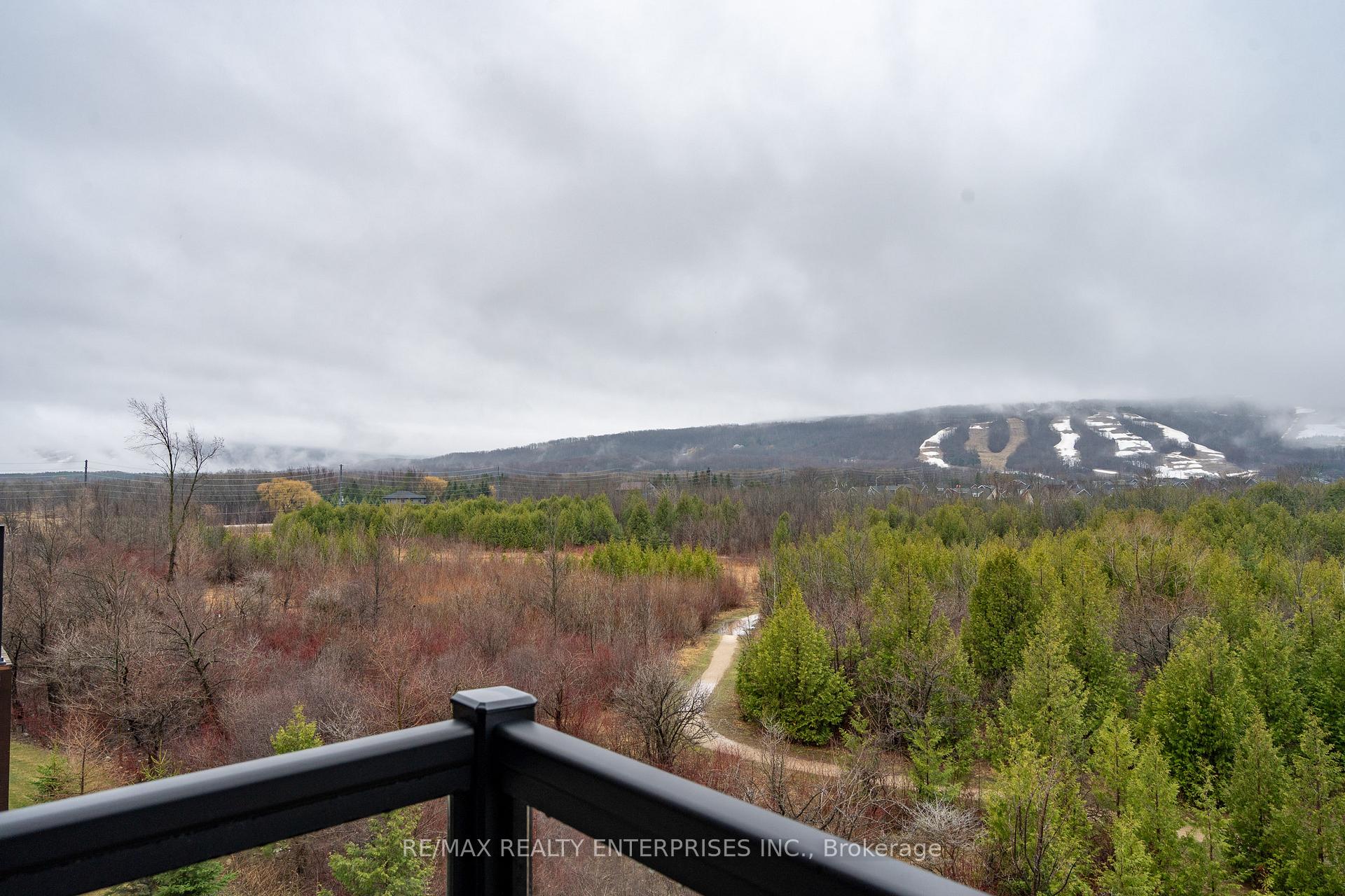 Photo 17 of Unit 404, 16 Beckwith Lane, Blue Mountains — HOMEH