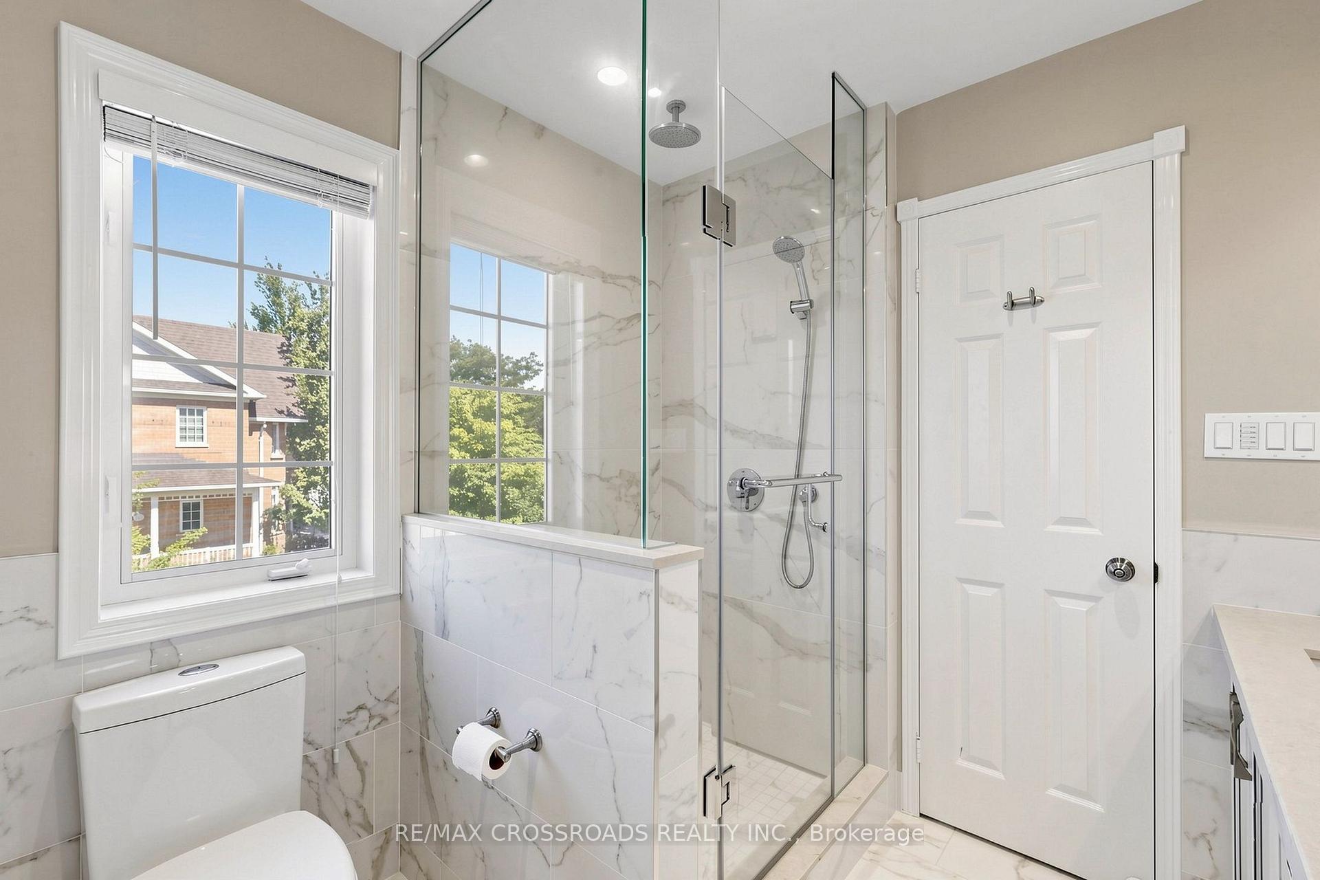 Photo 28 of 37 Queen's Plate Drive, Markham, Angus Glen — HOMEH