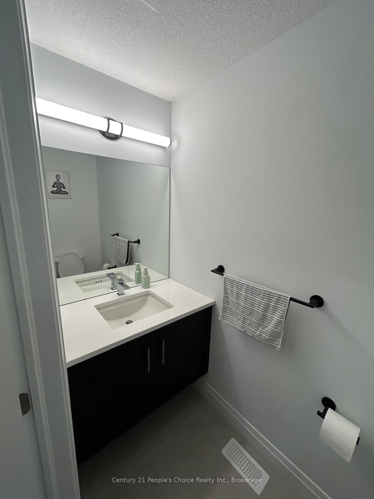 Photo 9 of 43 Weymouth Street, Woolwich, Confederation Heights — HOMEH