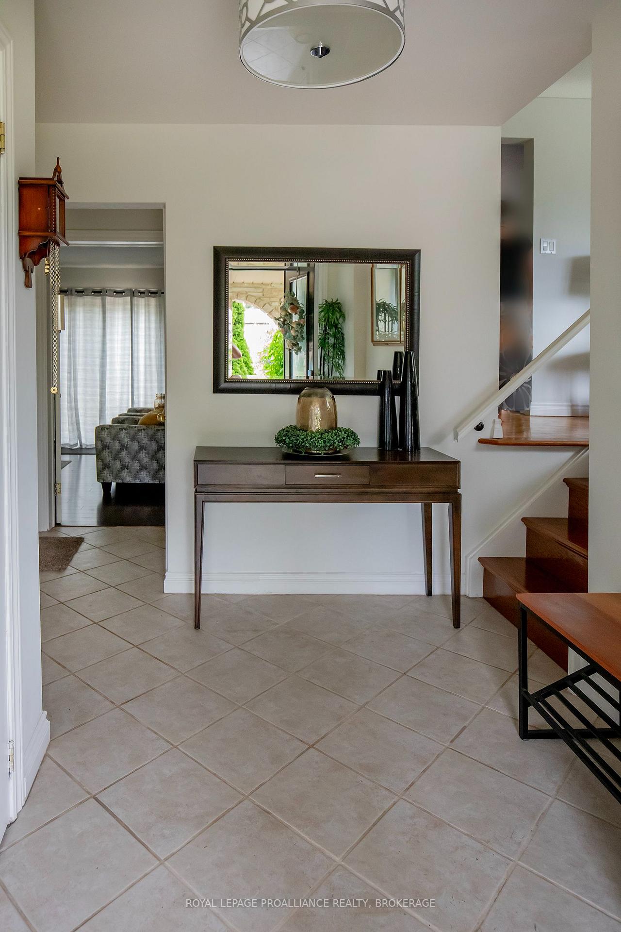 Photo 4 of 717 Laidlaw Crescent, Kingston, South of Taylor-Kidd Blvd — HOMEH
