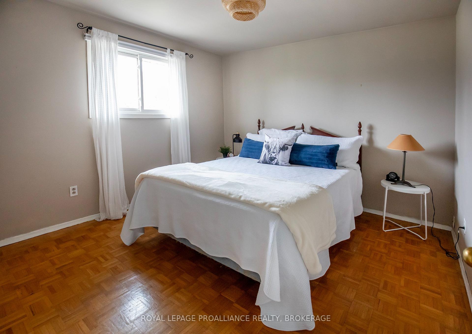 Photo 15 of 717 Laidlaw Crescent, Kingston, South of Taylor-Kidd Blvd — HOMEH