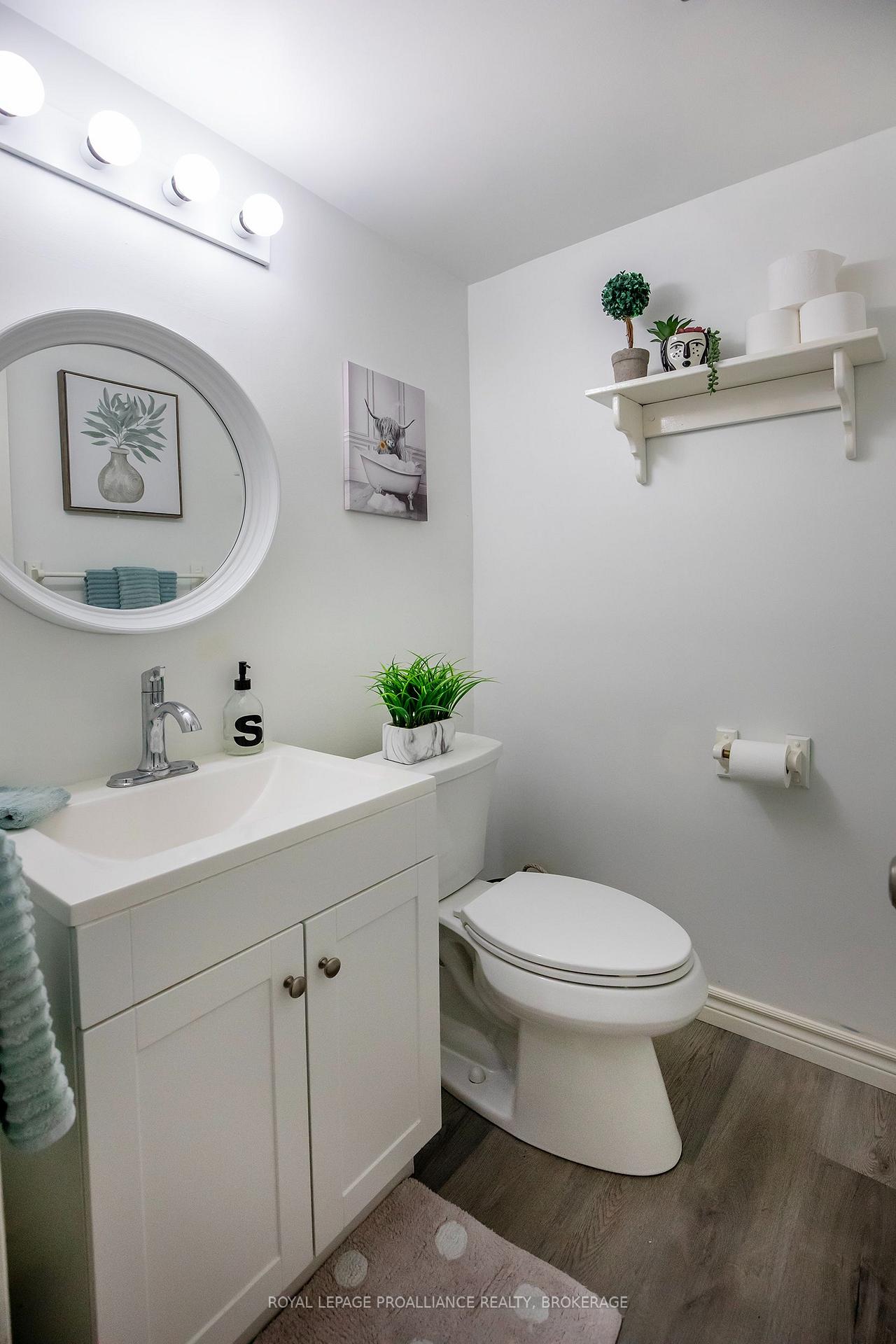 Photo 23 of 717 Laidlaw Crescent, Kingston, South of Taylor-Kidd Blvd — HOMEH