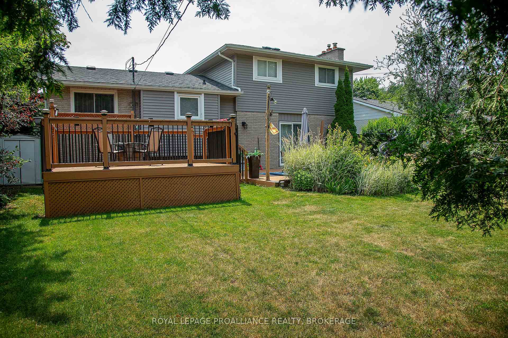 Photo 24 of 717 Laidlaw Crescent, Kingston, South of Taylor-Kidd Blvd — HOMEH