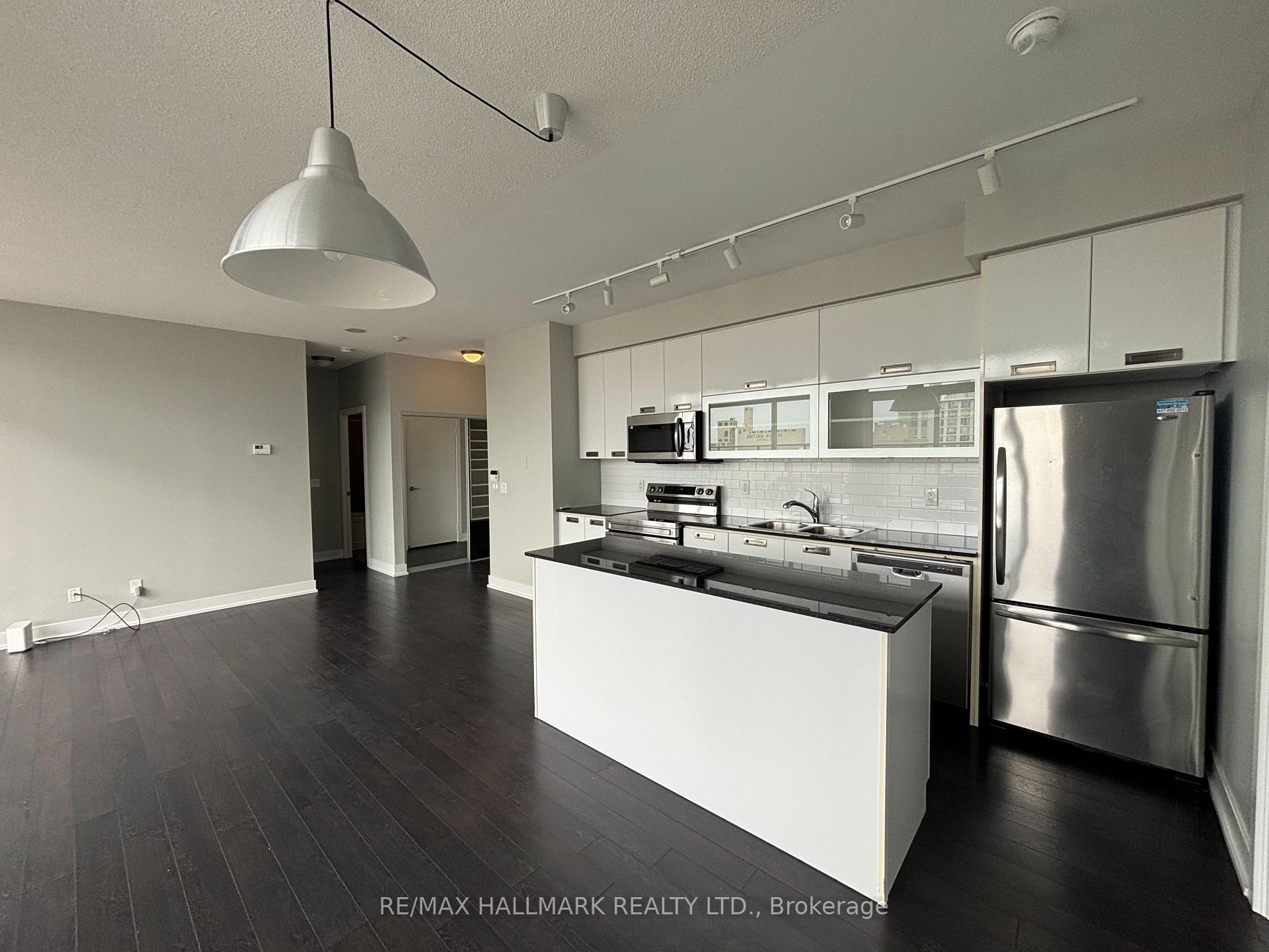 Photo 9 of Unit 905, 90 Stadium Road, Toronto, Waterfront Communities — HOMEH