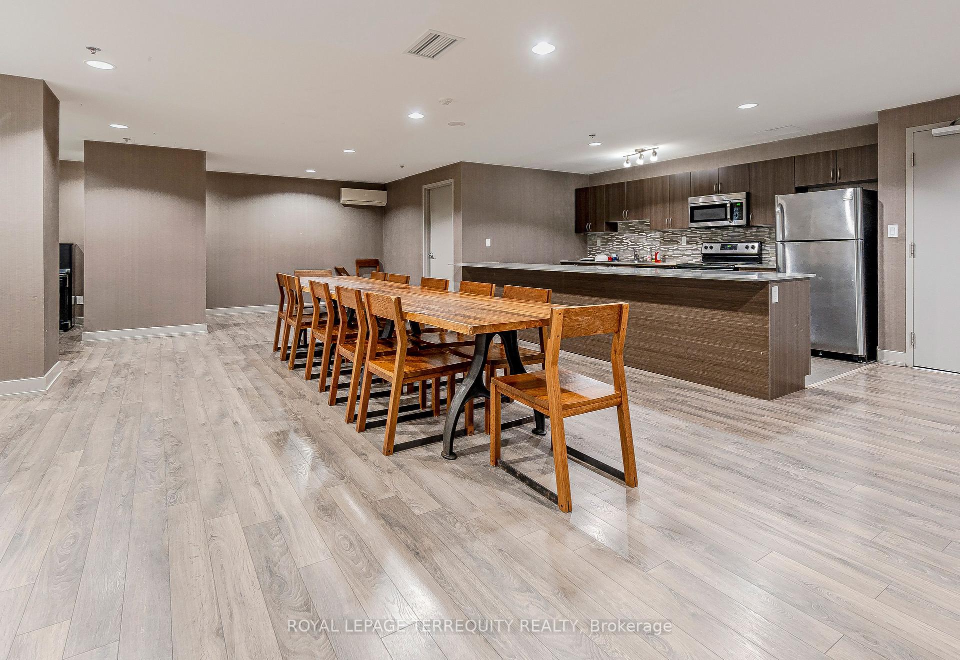 Photo 26 of Unit 320, 816 Lansdowne Avenue, Toronto, Dovercourt-Wallace Emerson-Junction — HOMEH