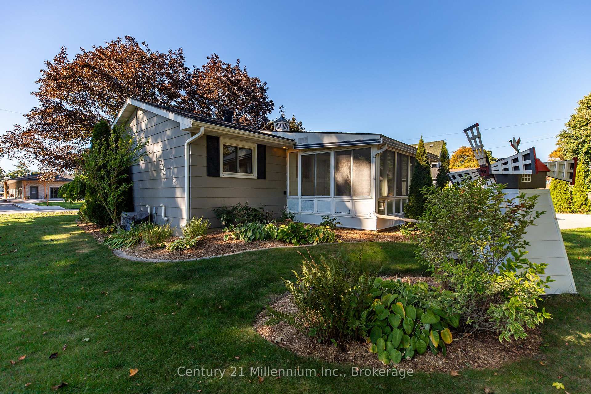 Photo 5 of 1945 7th Avenue E, Owen Sound — HOMEH