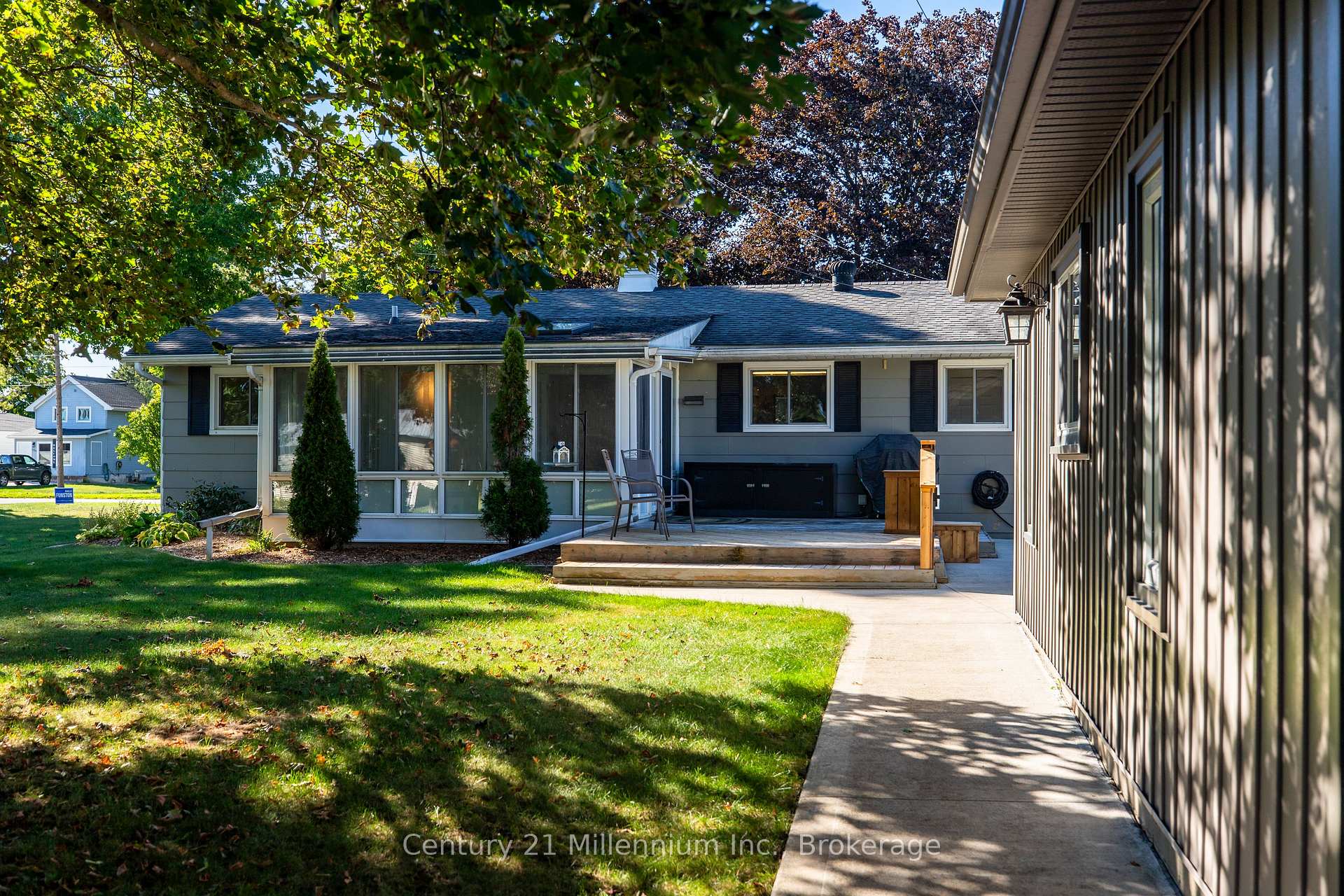 Photo 7 of 1945 7th Avenue E, Owen Sound — HOMEH
