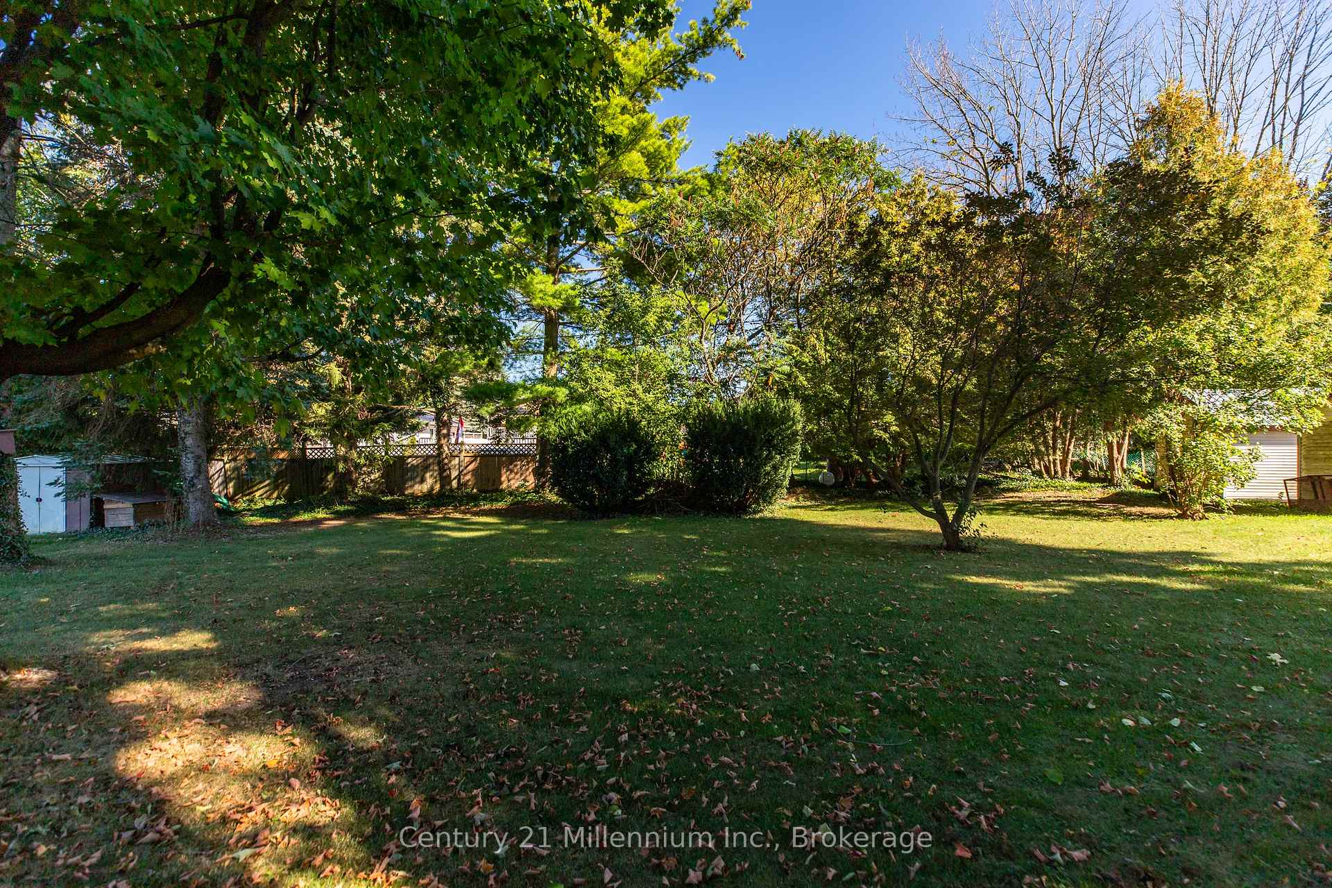 Photo 9 of 1945 7th Avenue E, Owen Sound — HOMEH