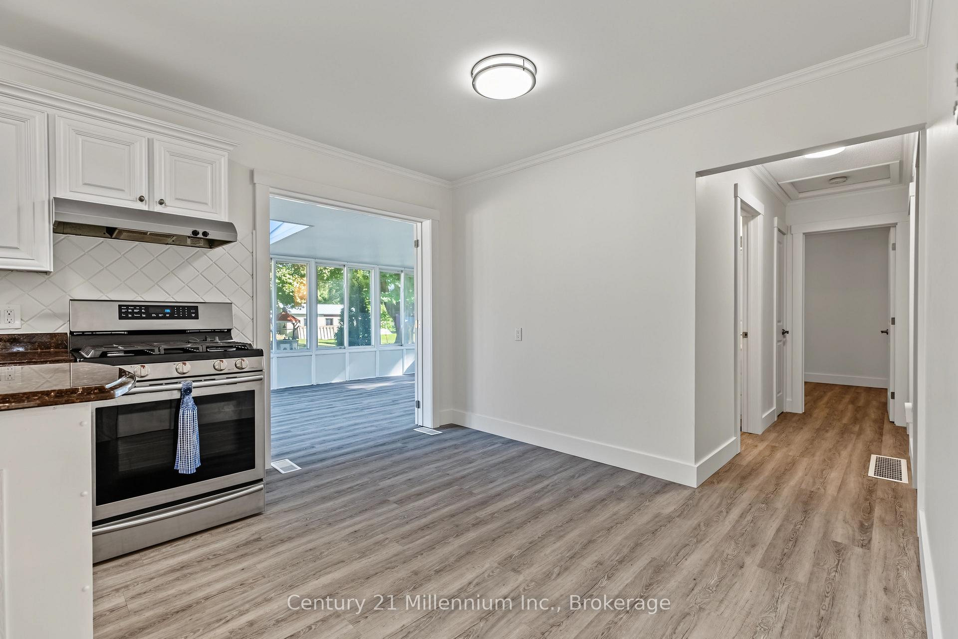 Photo 27 of 1945 7th Avenue E, Owen Sound — HOMEH