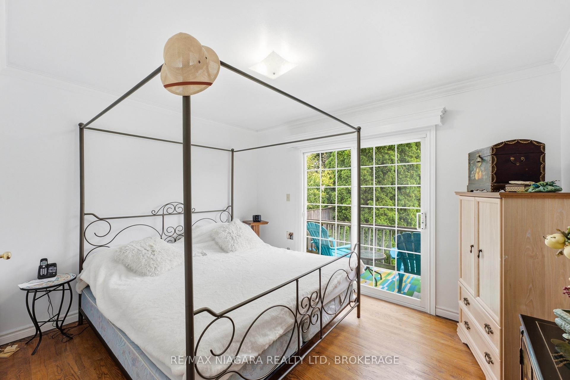 Photo 11 of 20 Arthur Street, St. Catharines, Lakeshore — HOMEH