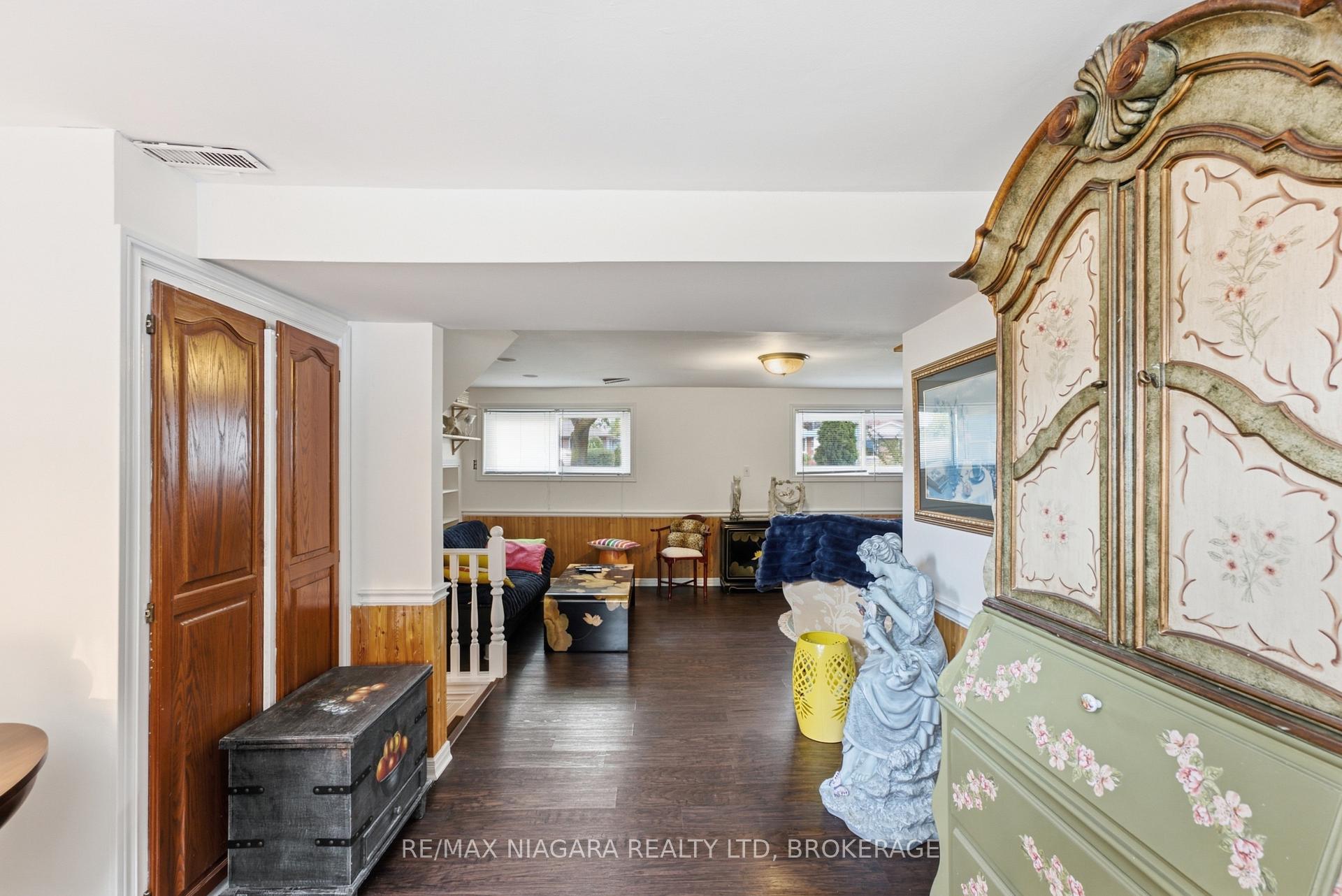 Photo 17 of 20 Arthur Street, St. Catharines, Lakeshore — HOMEH