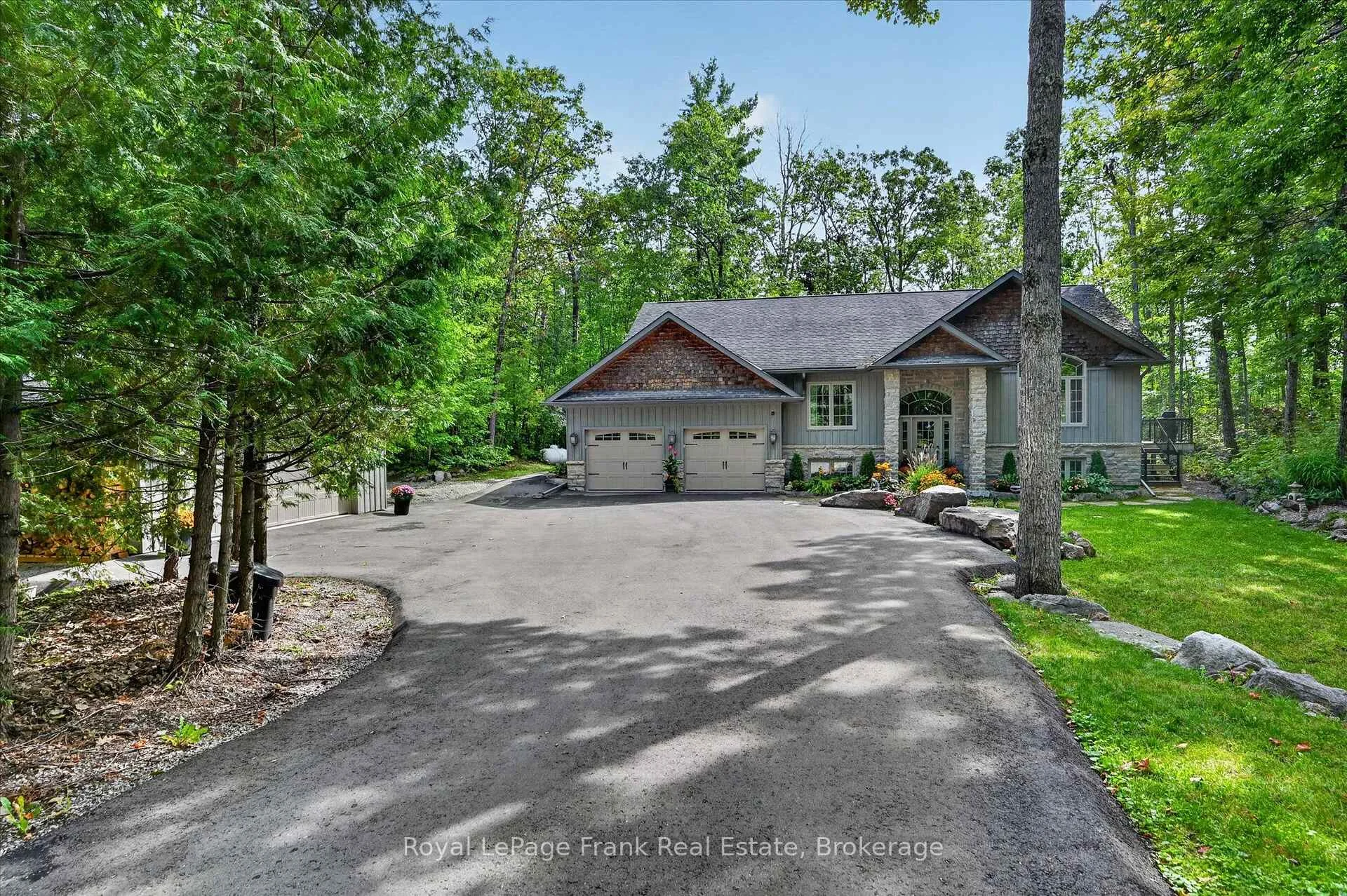 Photo 5 of 101 Mitchell Crescent, Trent Lakes — HOMEH