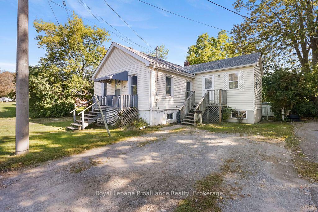 Photo 2 of 151 Stanley Street, Belleville, Belleville Ward — HOMEH