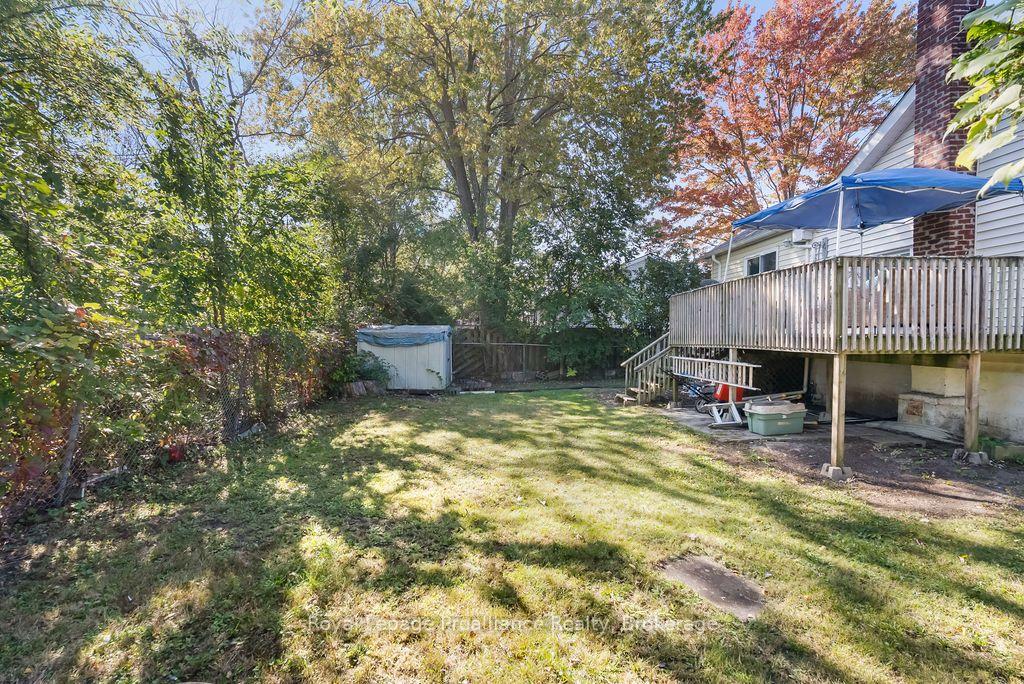 Photo 24 of 151 Stanley Street, Belleville, Belleville Ward — HOMEH