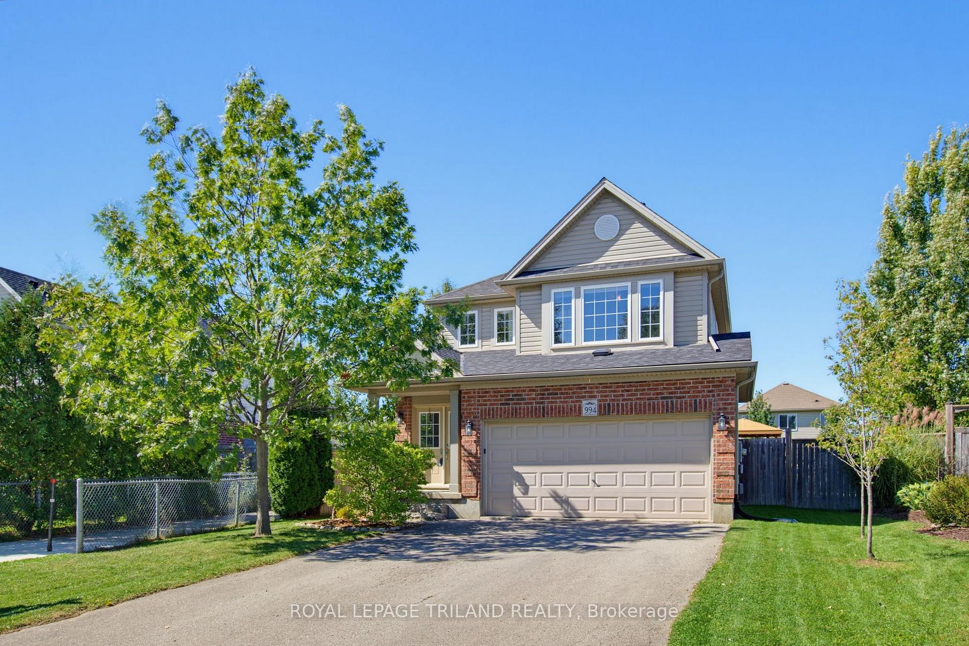 Photo 1 of 994 Foxcreek Road, London, North S — HOMEH