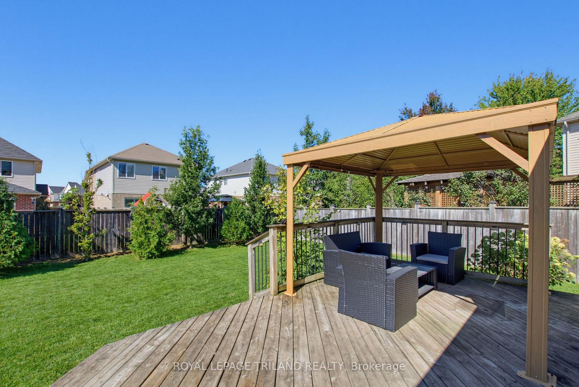 Photo 37 of 994 Foxcreek Road, London, North S — HOMEH