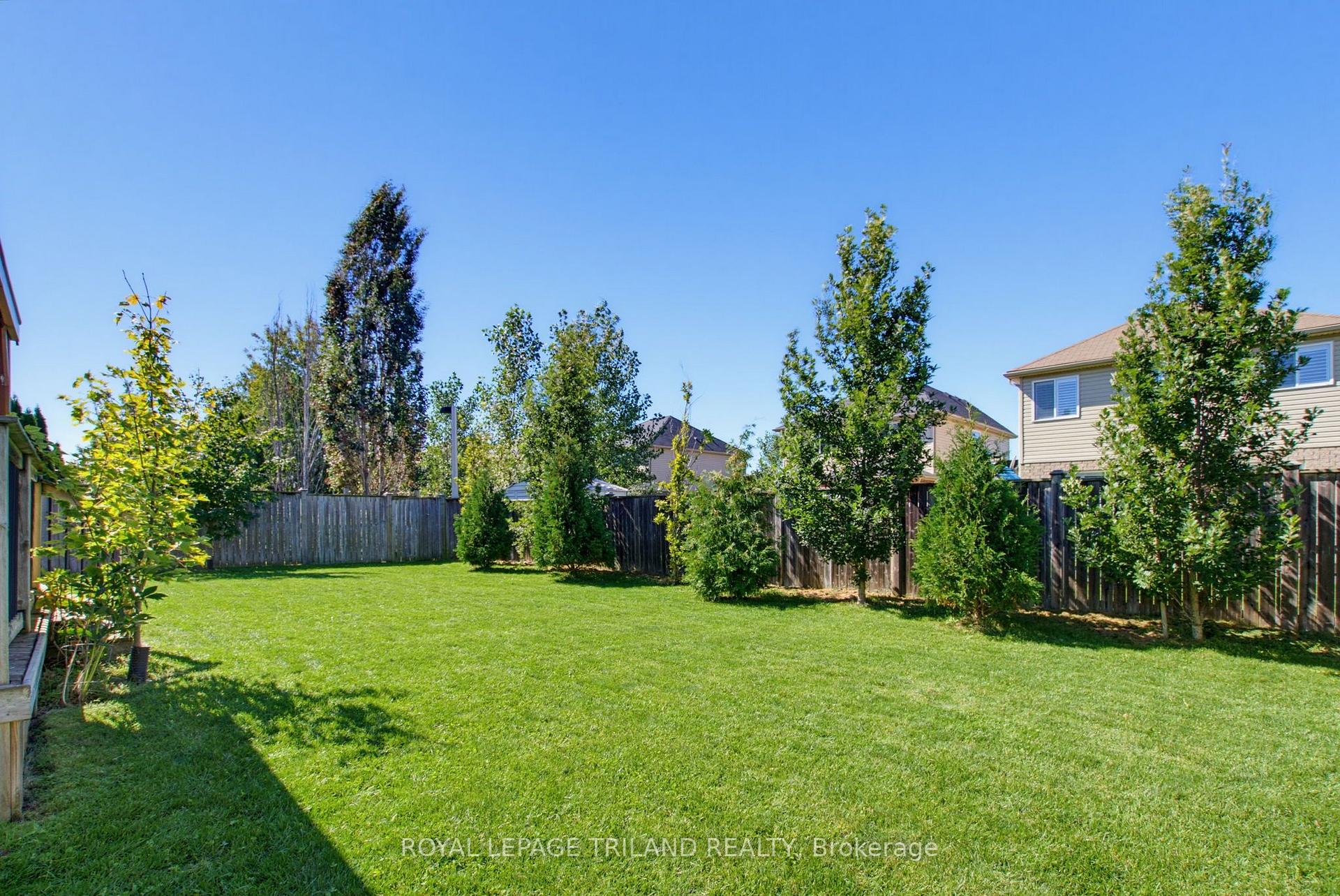 Photo 38 of 994 Foxcreek Road, London, North S — HOMEH