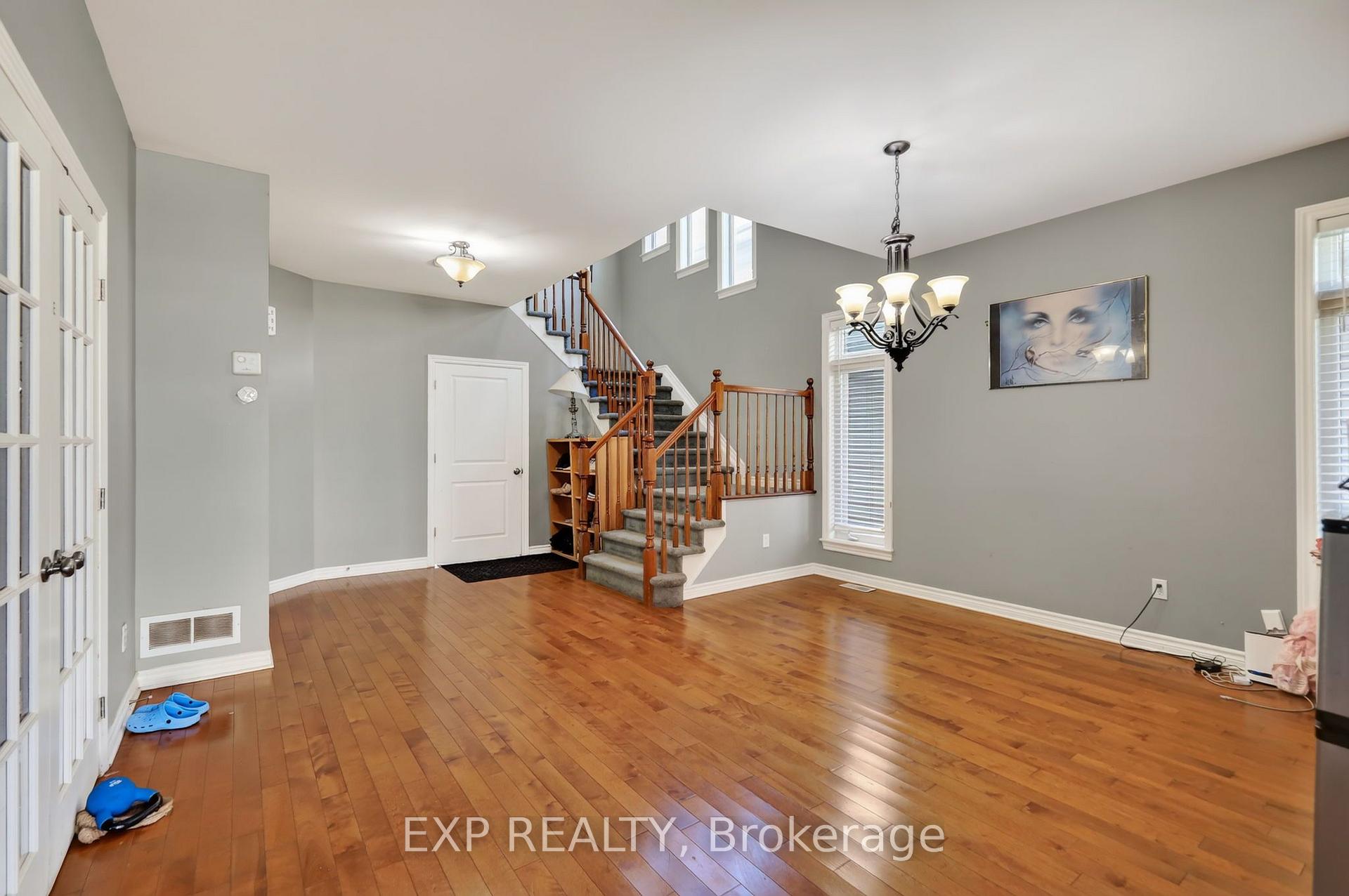 Photo 12 of 632 Willowmere Way, Ottawa, Blossom Park/Kemp Park/Findlay Creek — HOMEH