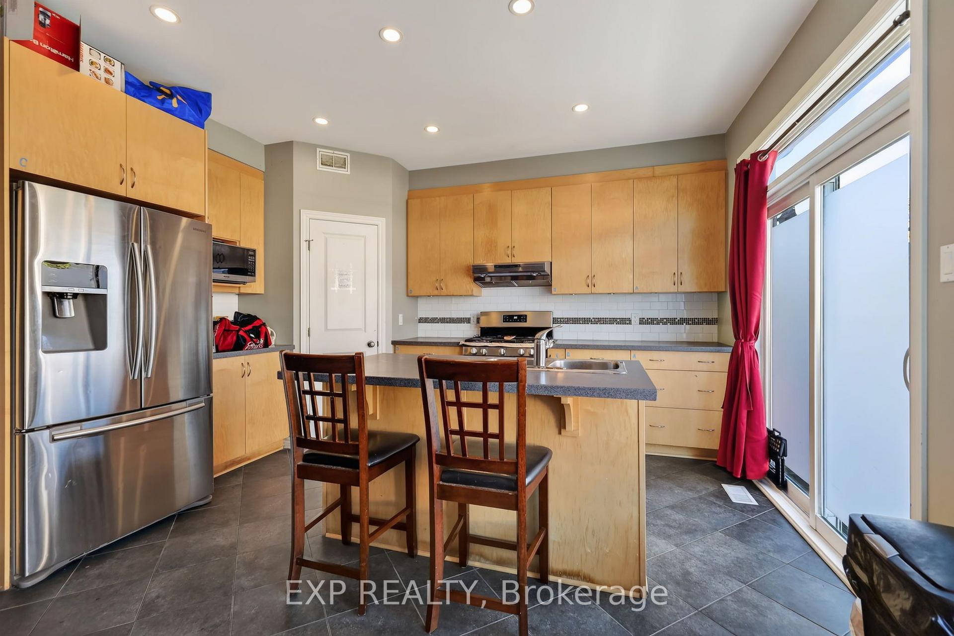 Photo 17 of 632 Willowmere Way, Ottawa, Blossom Park/Kemp Park/Findlay Creek — HOMEH