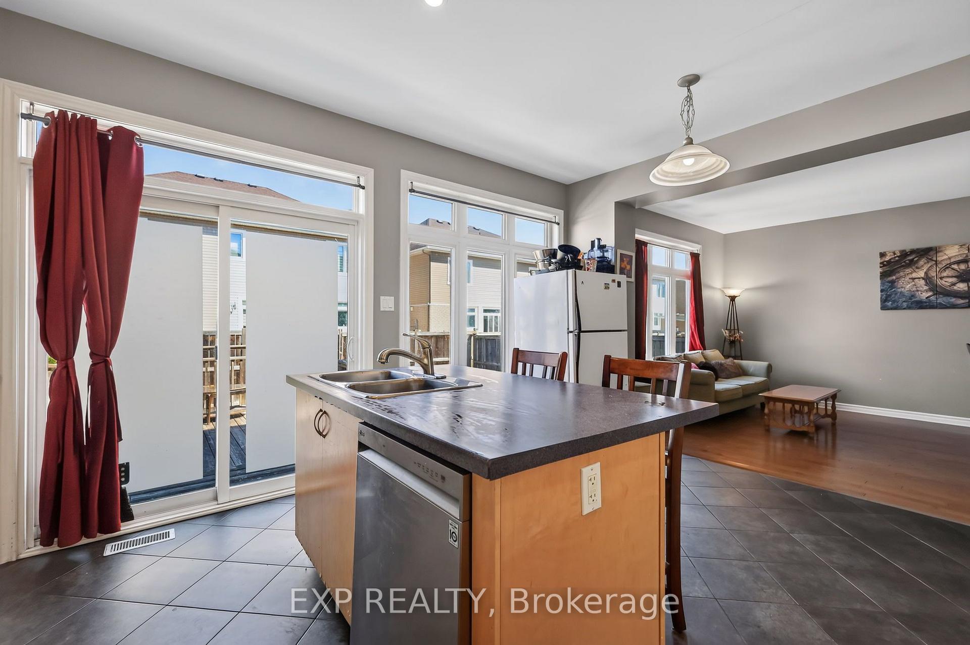 Photo 18 of 632 Willowmere Way, Ottawa, Blossom Park/Kemp Park/Findlay Creek — HOMEH