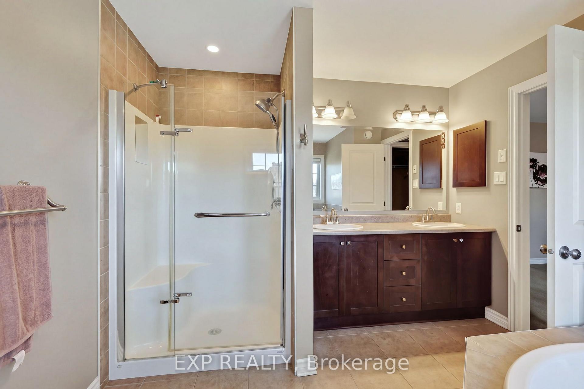Photo 32 of 632 Willowmere Way, Ottawa, Blossom Park/Kemp Park/Findlay Creek — HOMEH