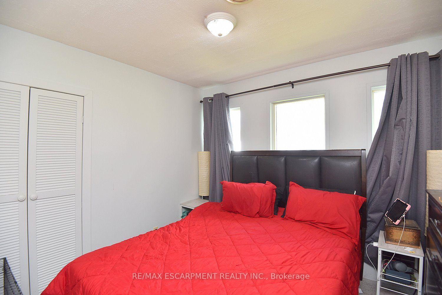 Photo 10 of 8 Chestnut Street, Norfolk, Port Rowan — HOMEH