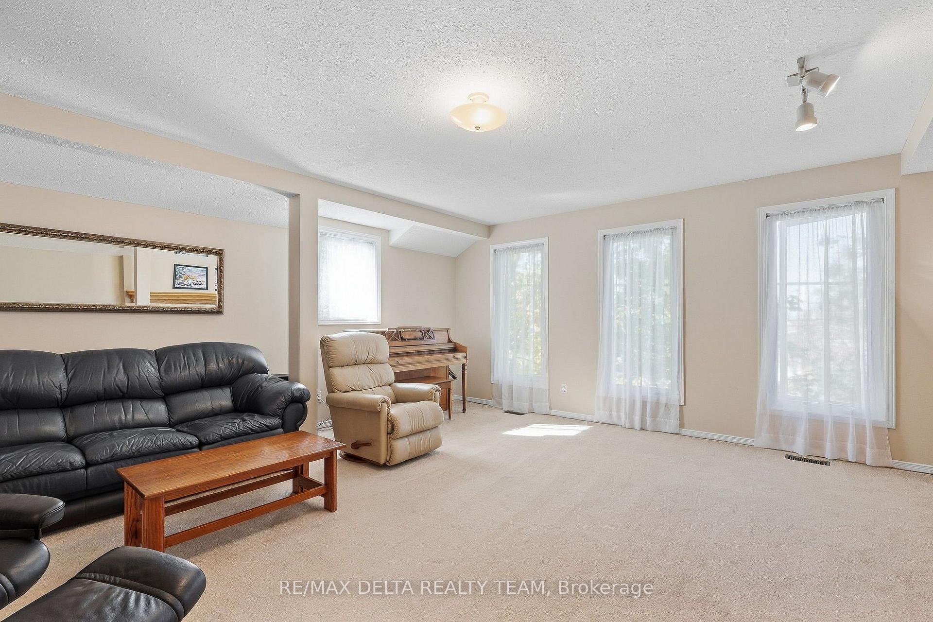 Photo 23 of 7004 Notre Dame Street, Ottawa, Chateauneuf — HOMEH