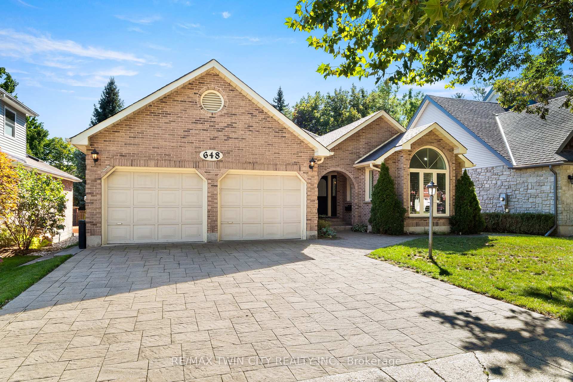 Photo 46 of 648 Bayhampton Crescent, Waterloo, Colonial Acres — HOMEH