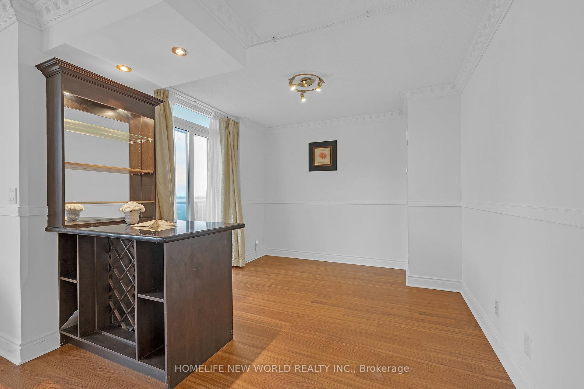 Photo 10 of Unit 912, 55 South Town Centre Boulevard, Markham, Unionville — HOMEH