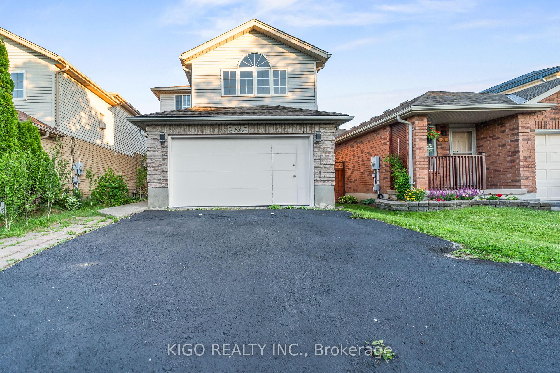 Photo 2 of 25 Bush Clover Crescent, Kitchener, Laurentian Hills — HOMEH