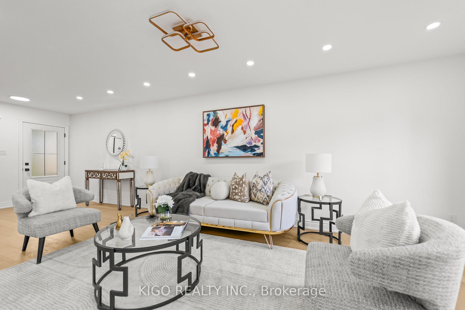 Photo 6 of 25 Bush Clover Crescent, Kitchener, Laurentian Hills — HOMEH