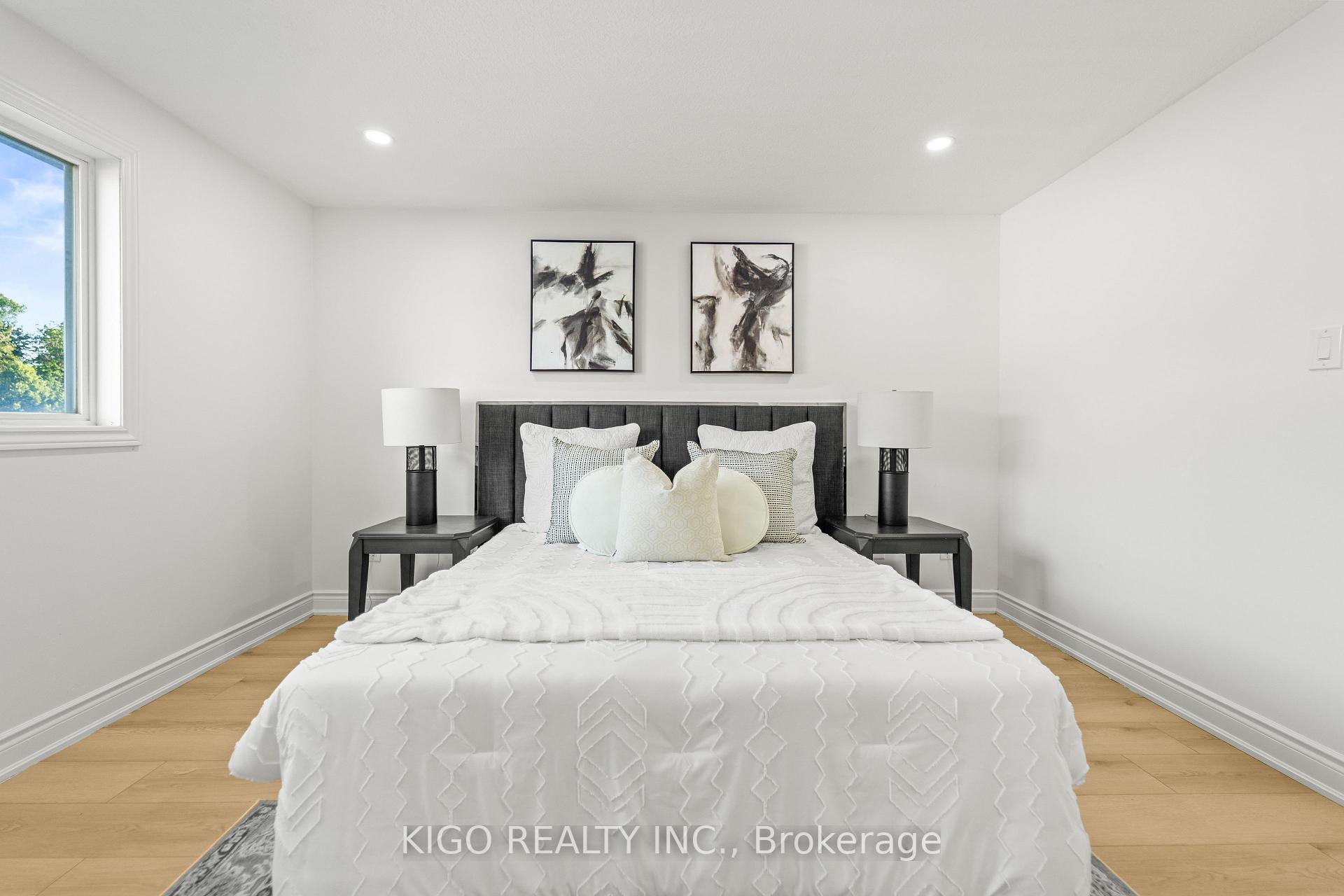 Photo 14 of 25 Bush Clover Crescent, Kitchener, Laurentian Hills — HOMEH