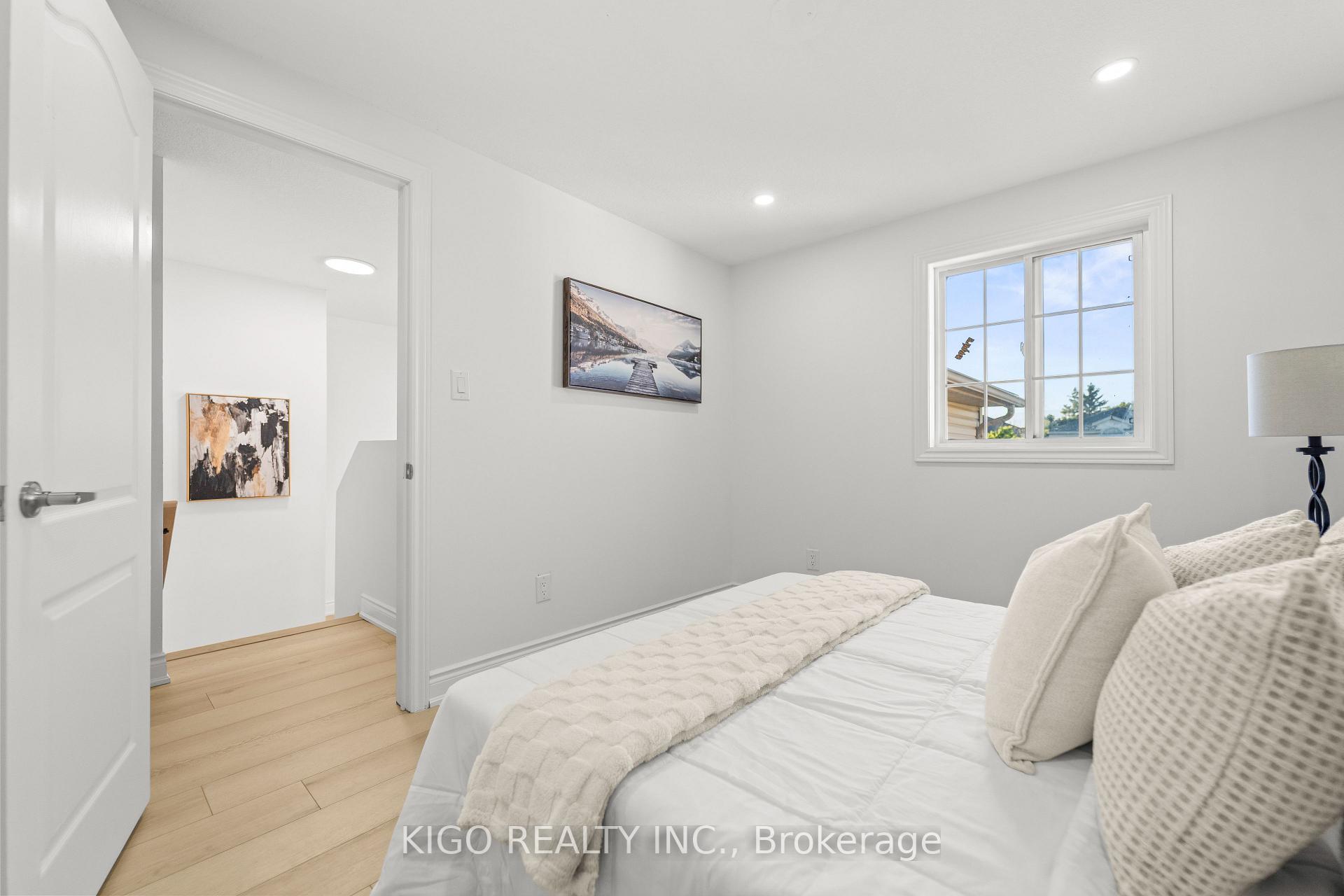 Photo 21 of 25 Bush Clover Crescent, Kitchener, Laurentian Hills — HOMEH