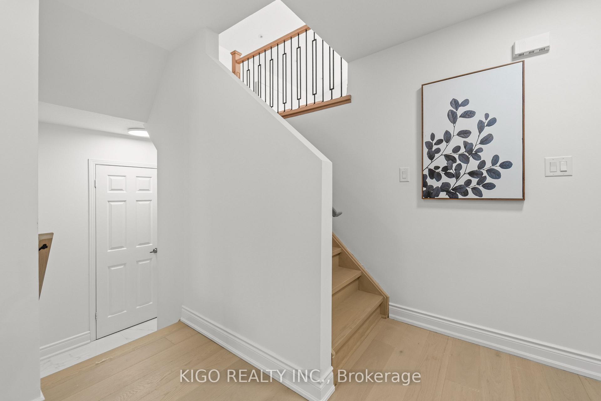 Photo 22 of 25 Bush Clover Crescent, Kitchener, Laurentian Hills — HOMEH