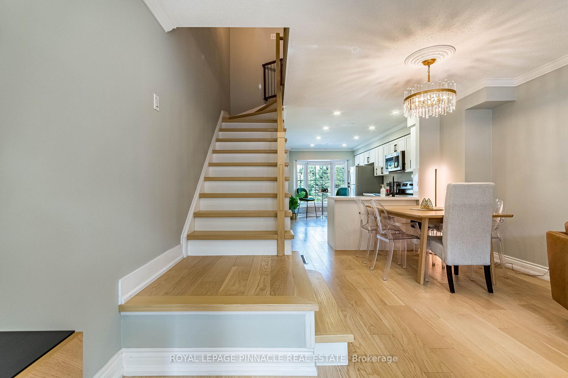 Photo 18 of Unit 4, 3480 Upper Middle Road, Burlington, Palmer — HOMEH