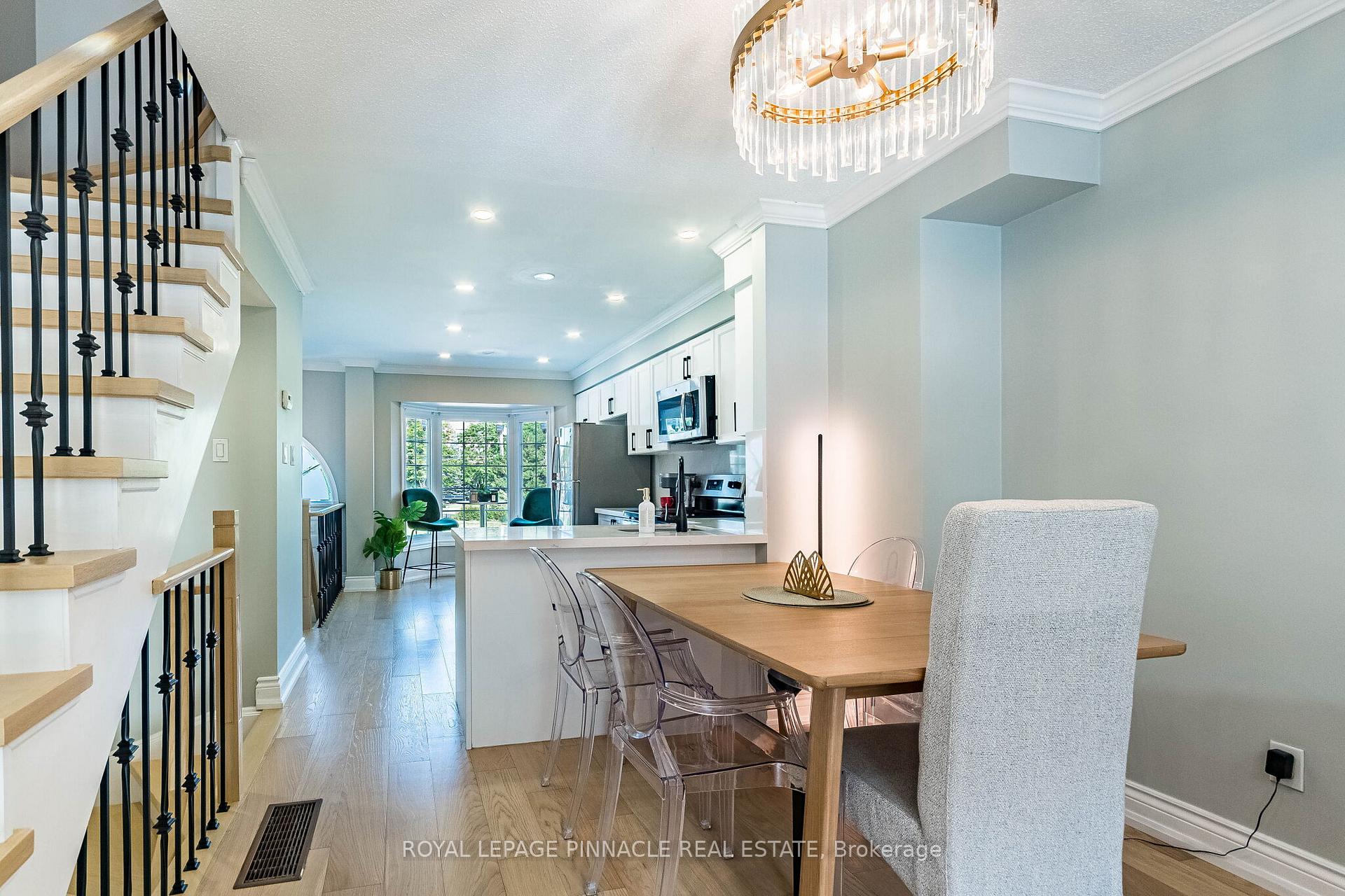 Photo 19 of Unit 4, 3480 Upper Middle Road, Burlington, Palmer — HOMEH